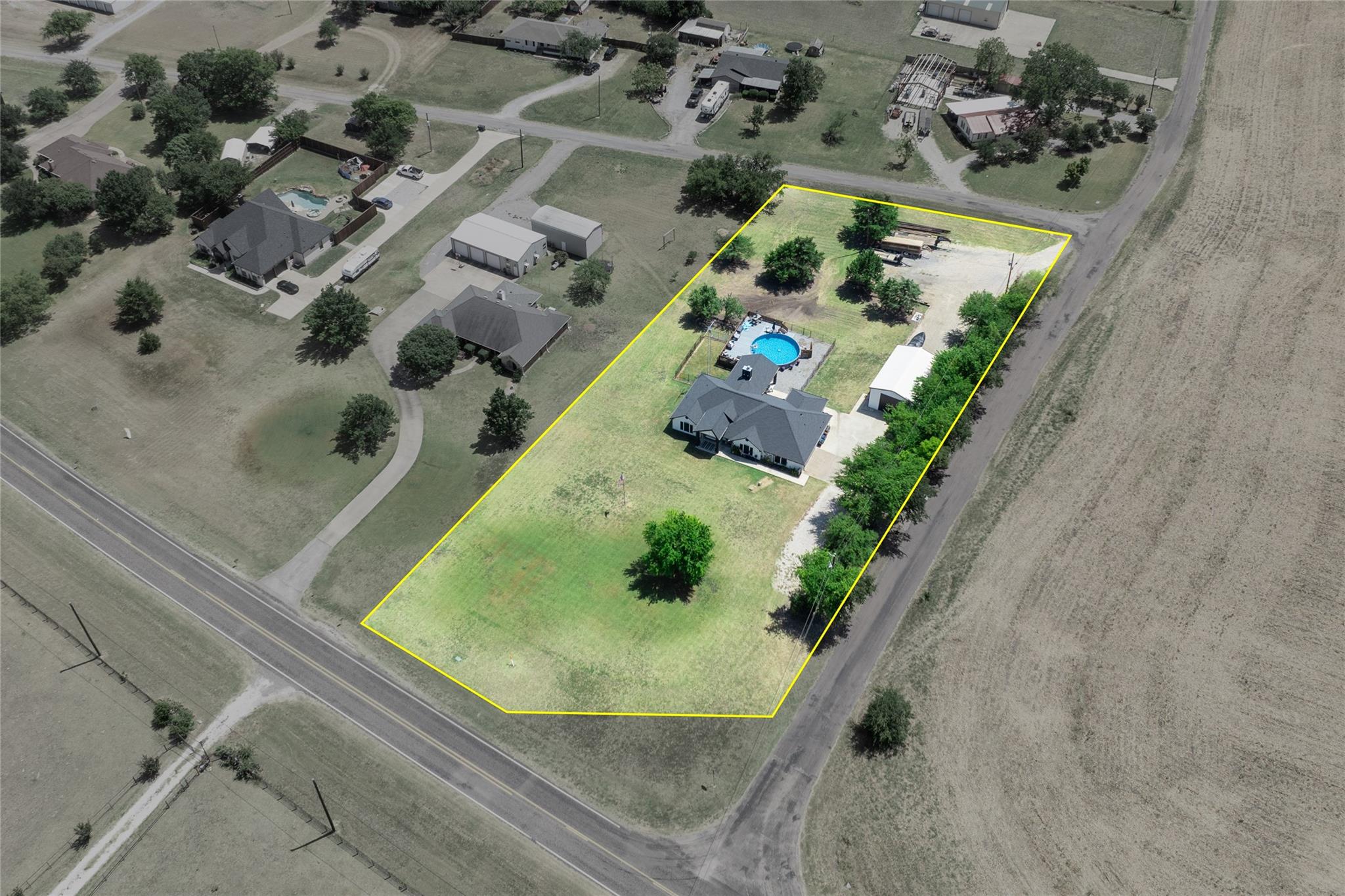 main property photo 31