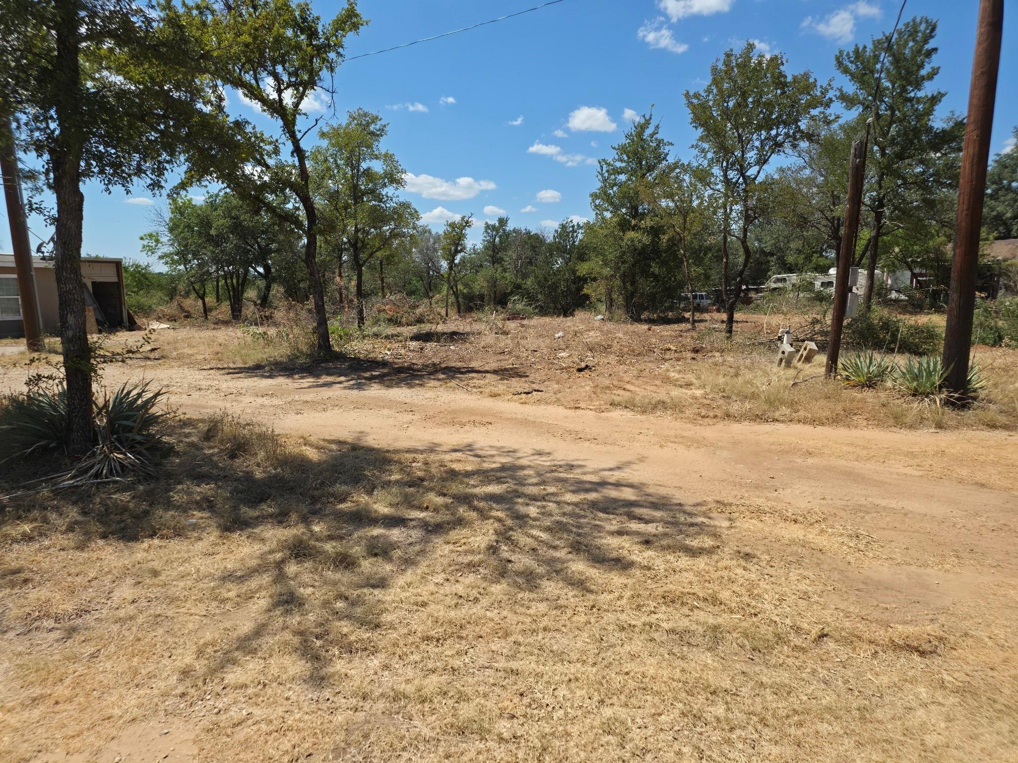 main property photo 9