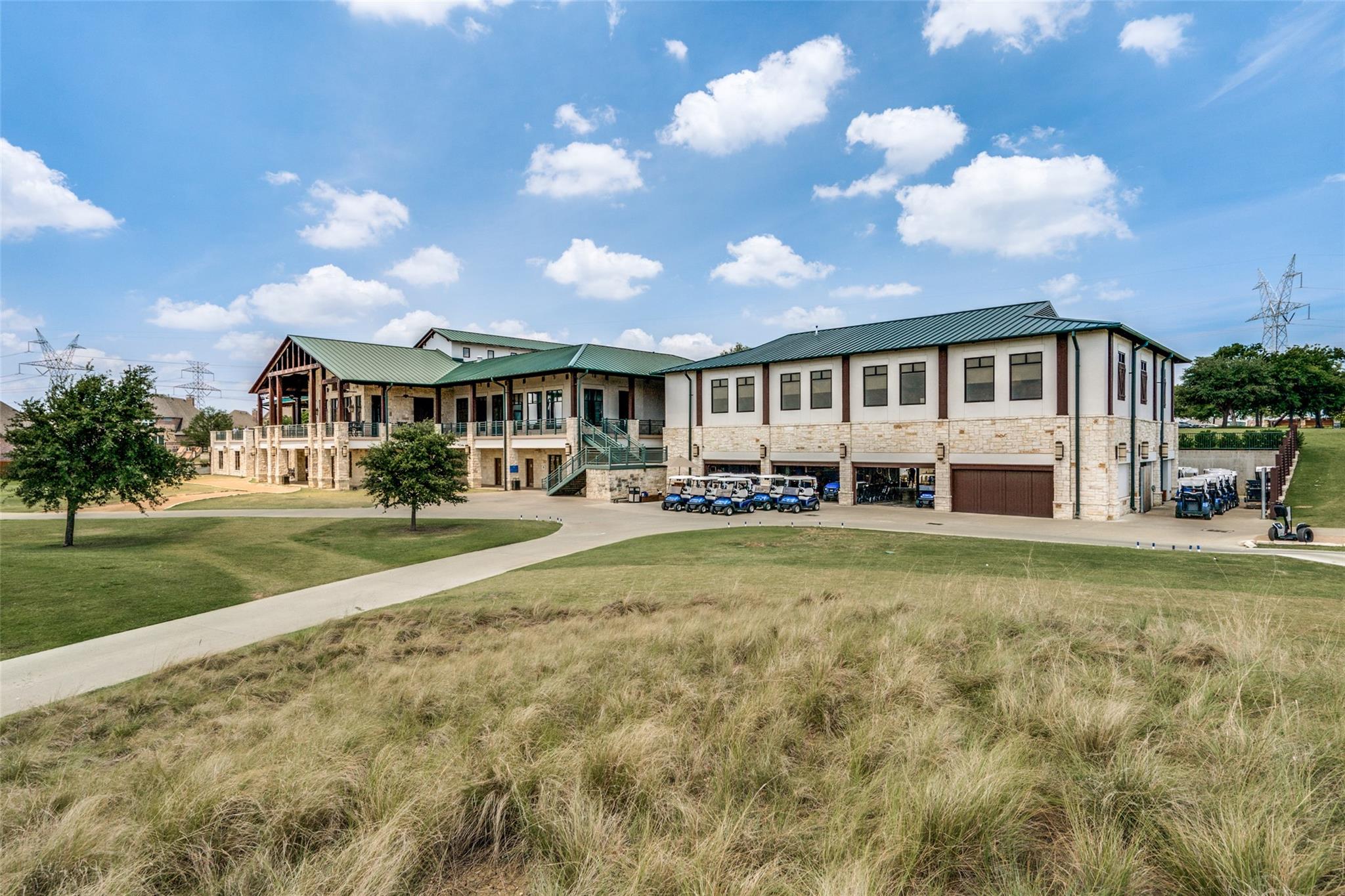 main property photo 23