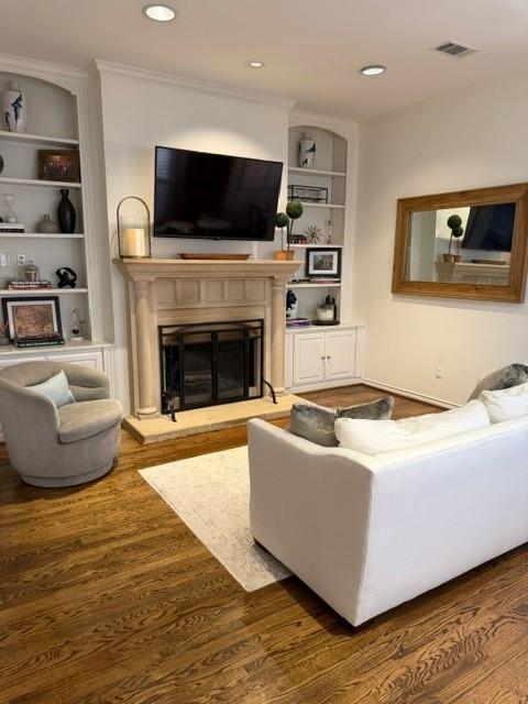 main property photo 12
