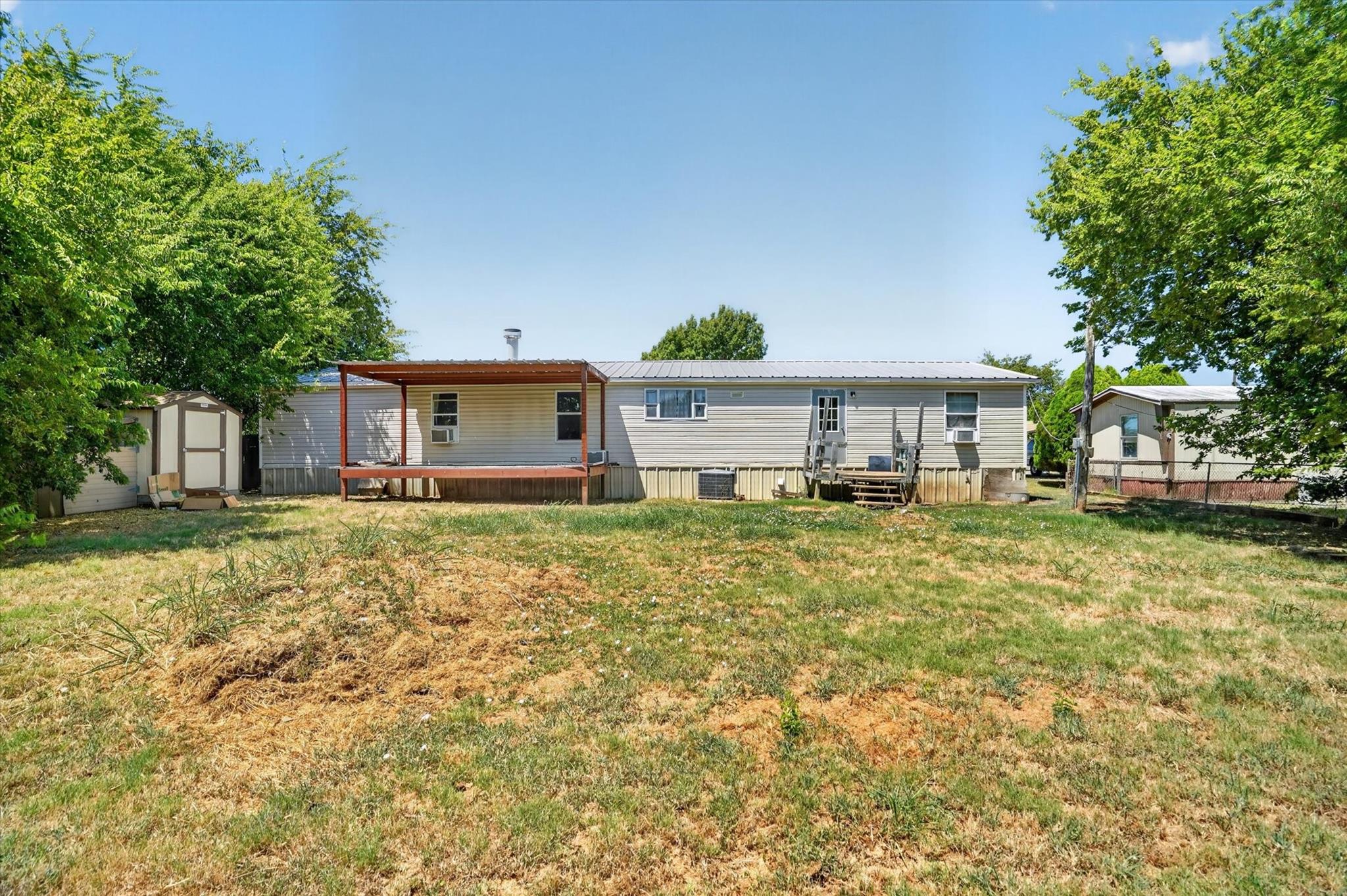 main property photo 22