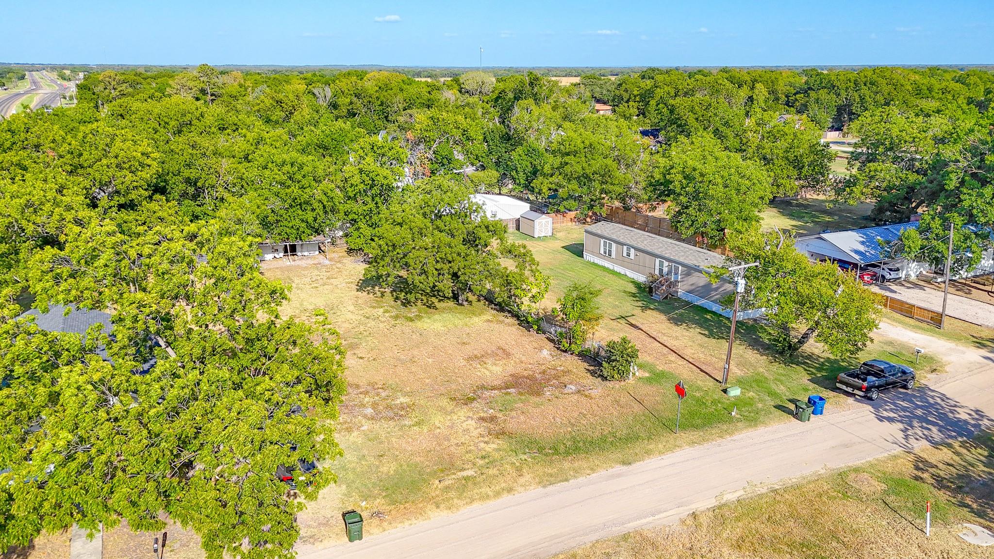 main property photo 20
