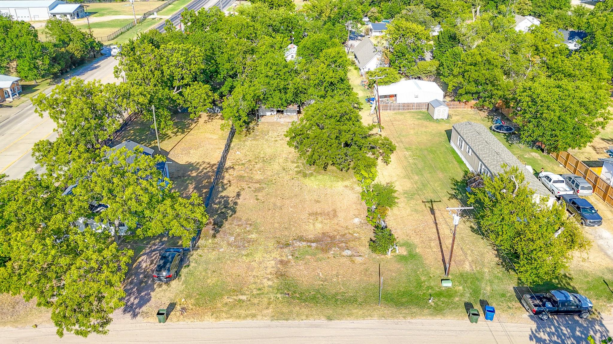main property photo 21