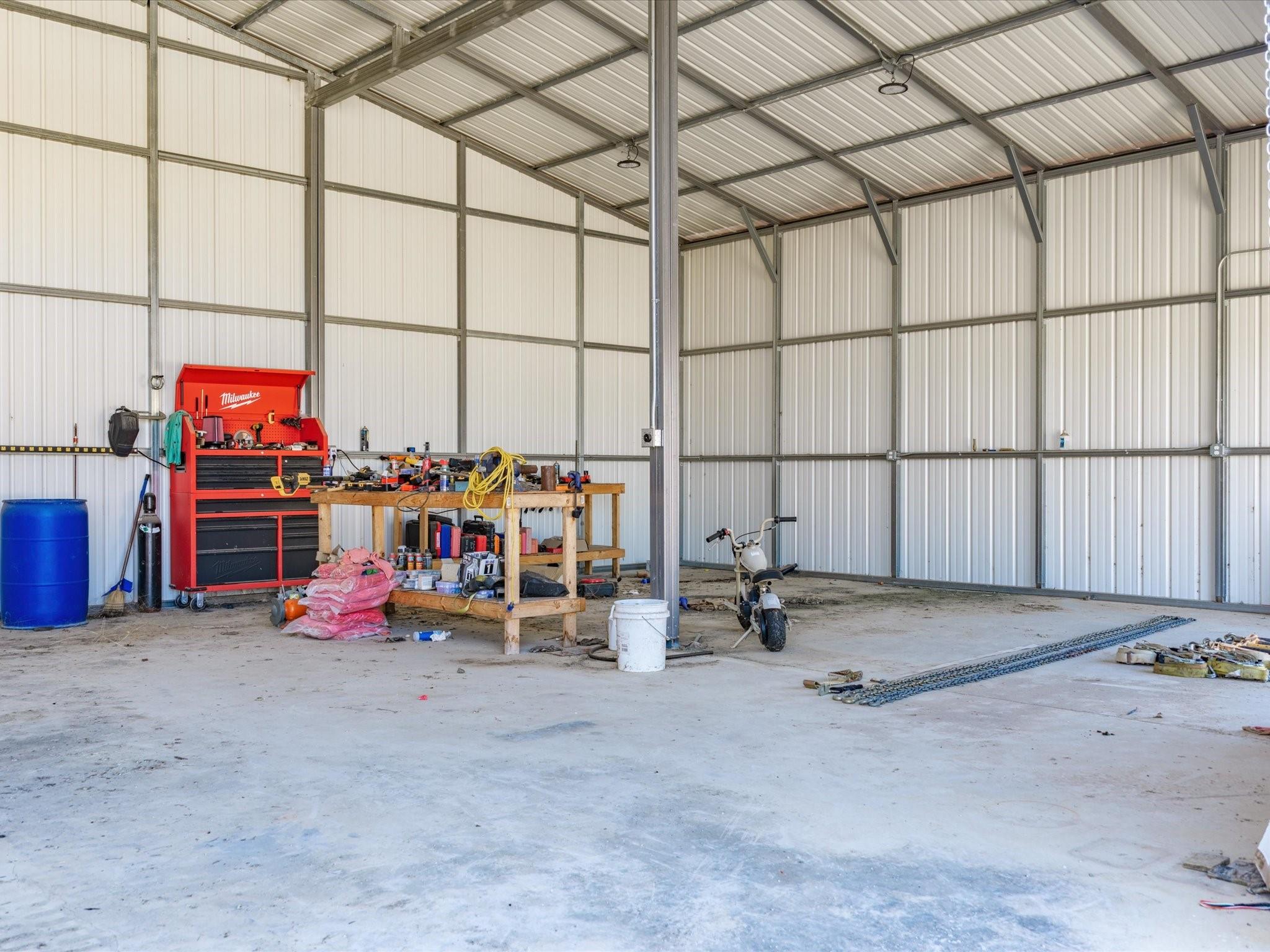 main property photo 37