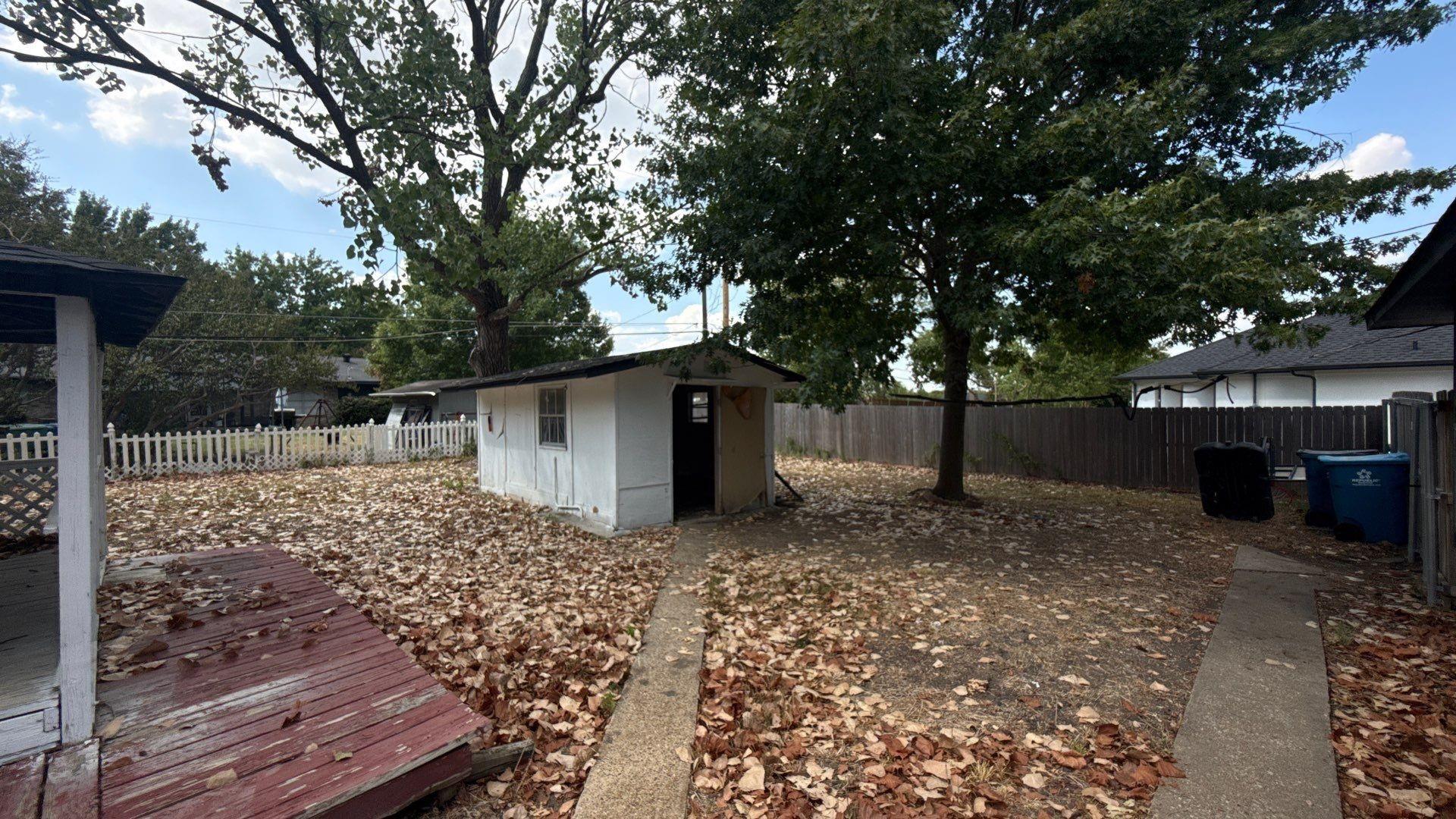 main property photo 22