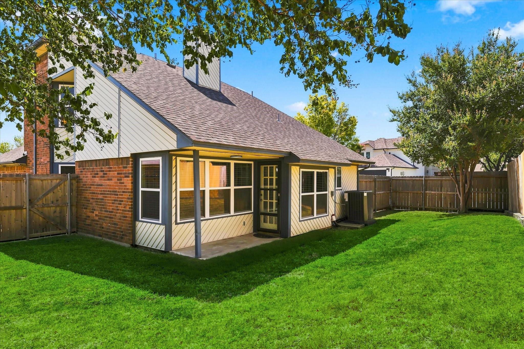 main property photo 37