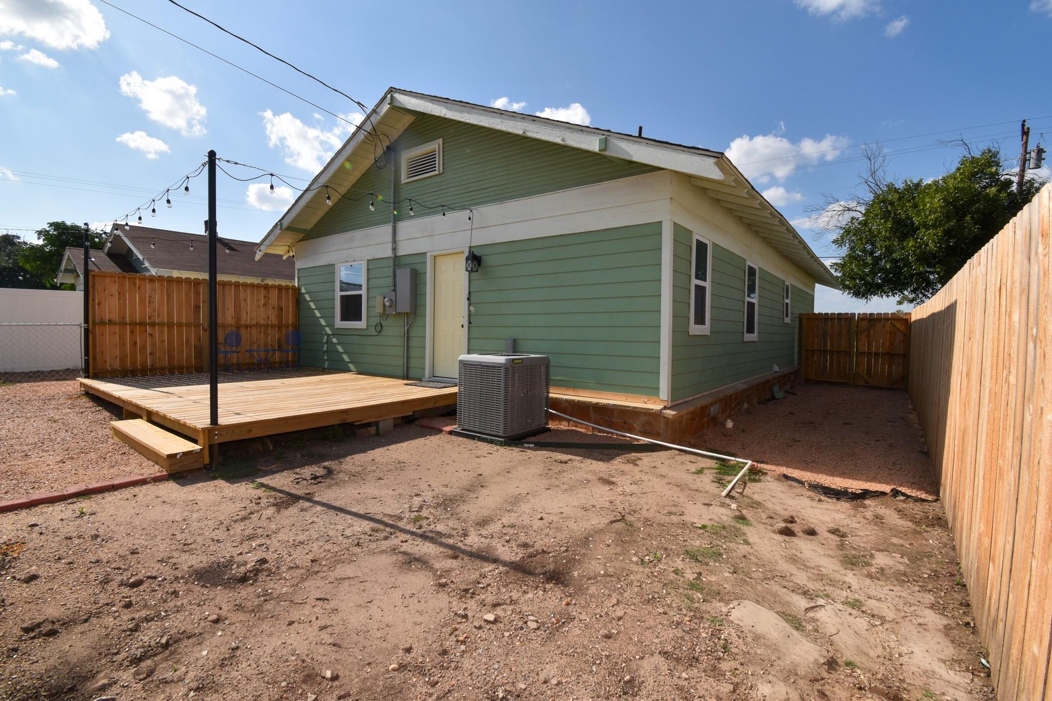 main property photo 22