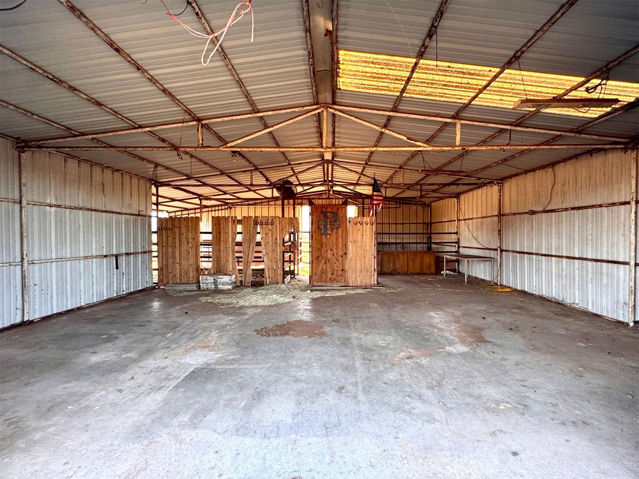 main property photo 24
