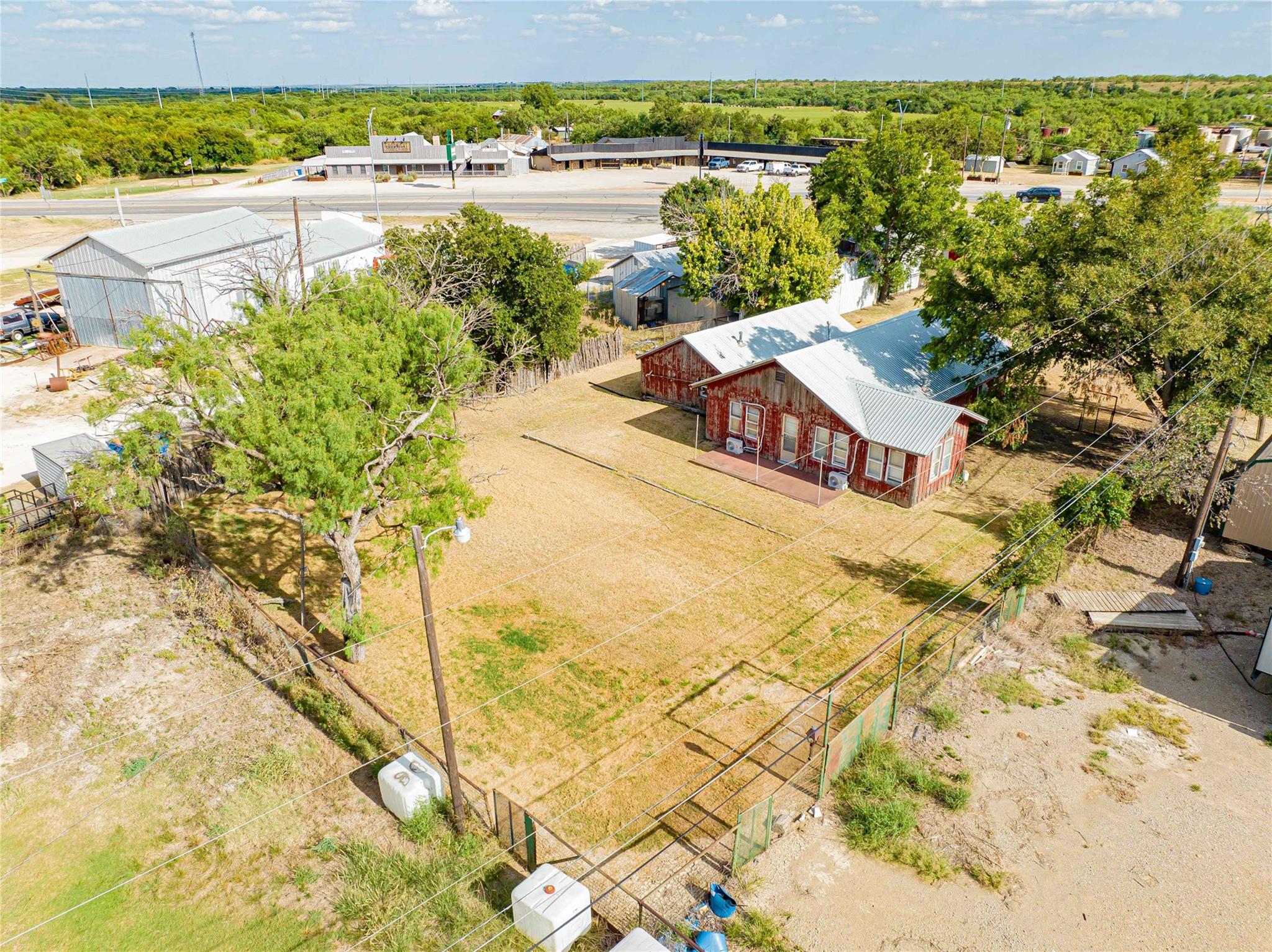 main property photo 22