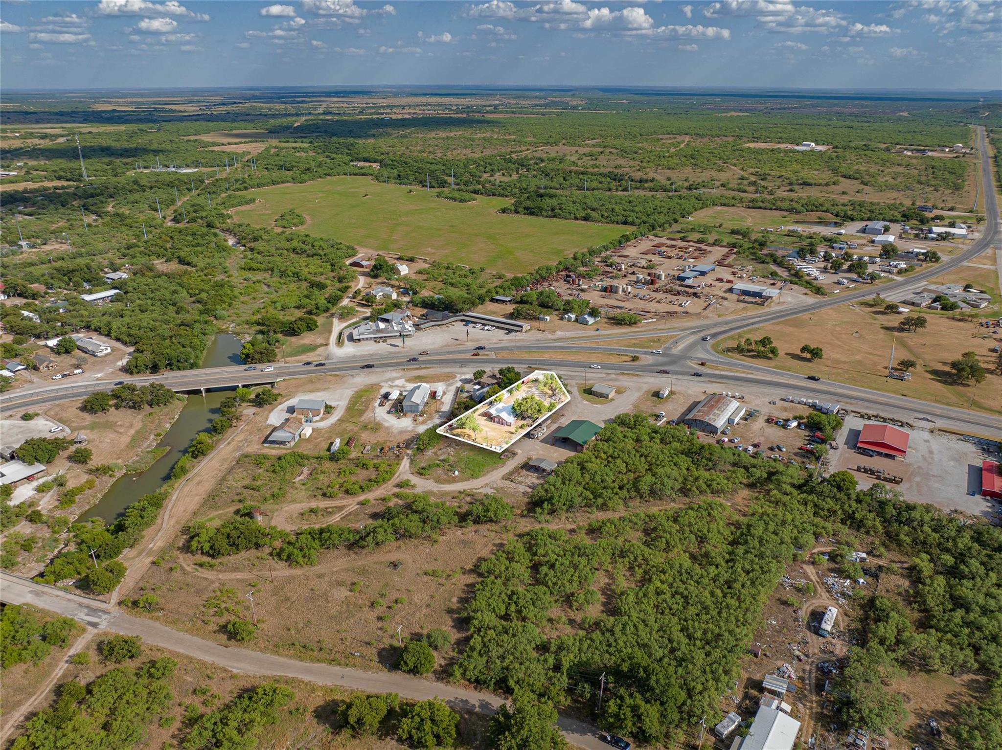 main property photo 24