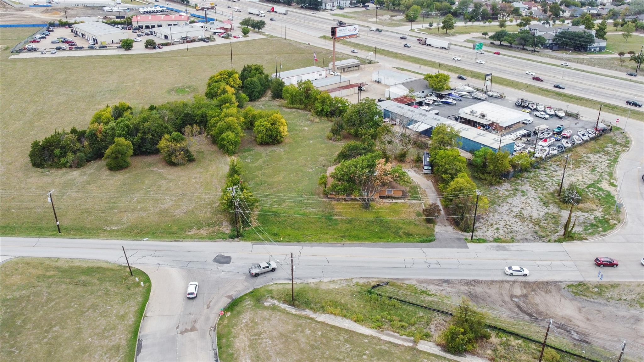 main property photo 4