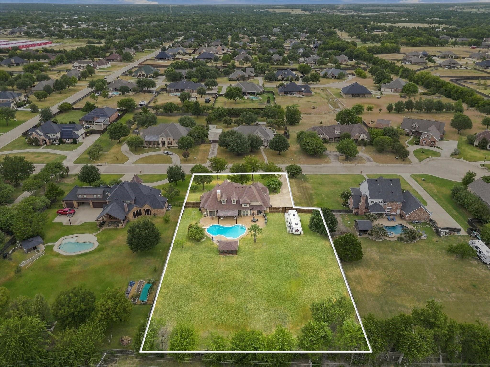 main property photo 38