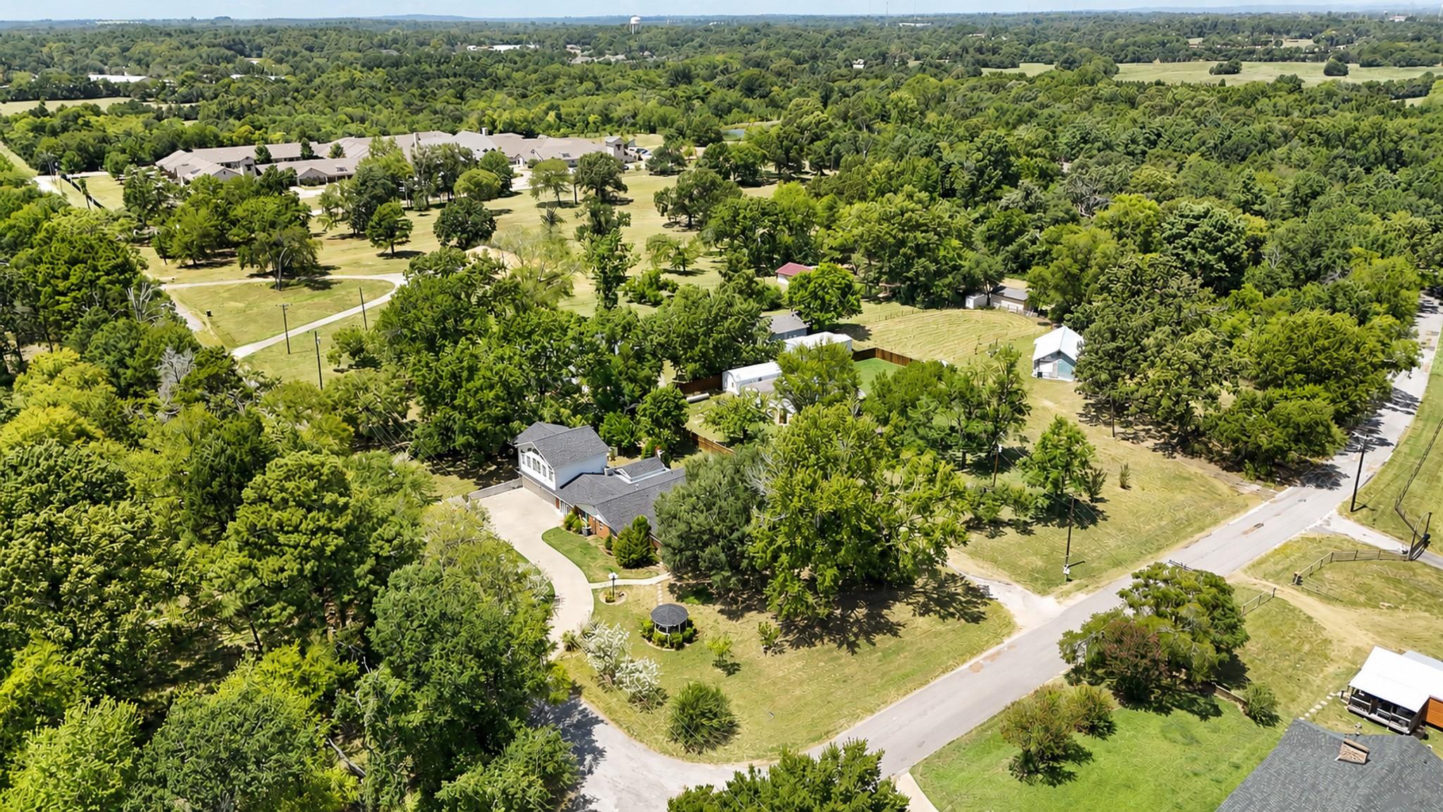 main property photo 36