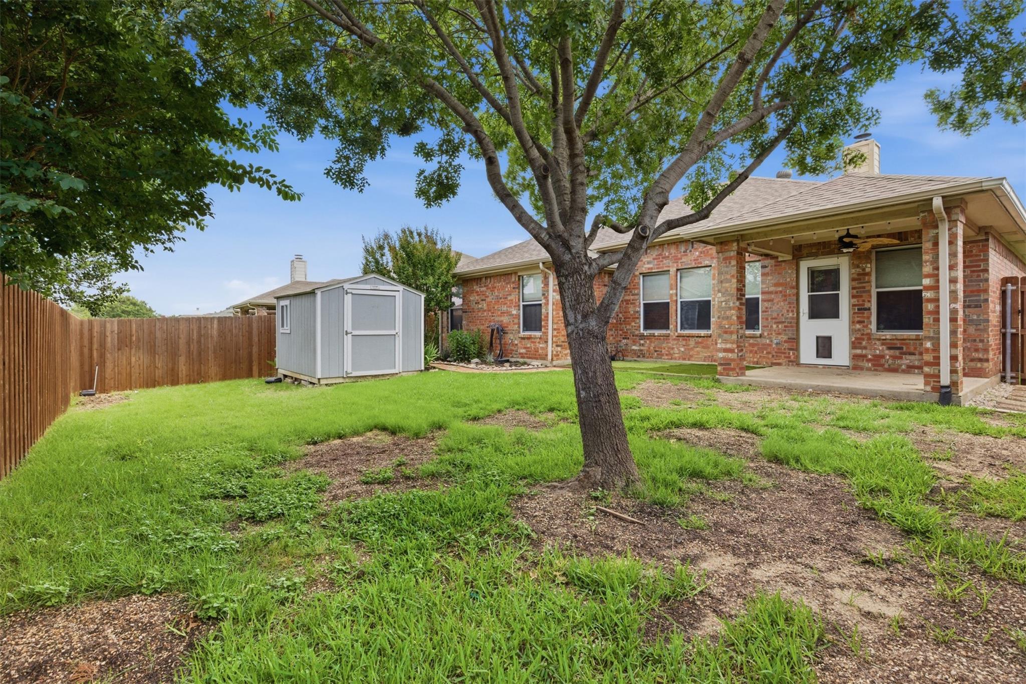 main property photo 29