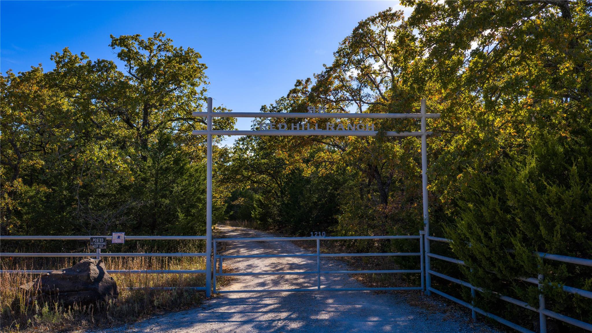 main property photo 34