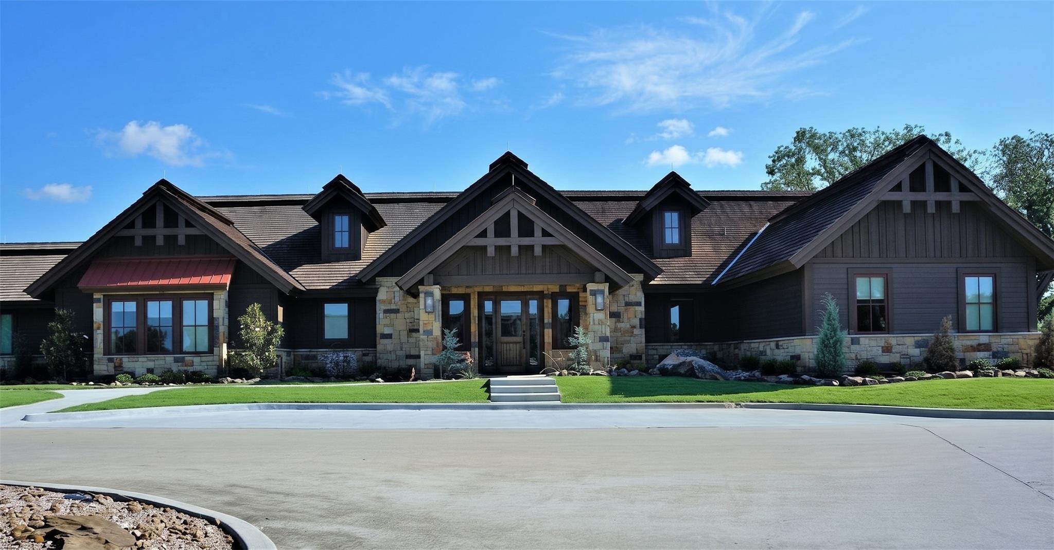 main property photo 23