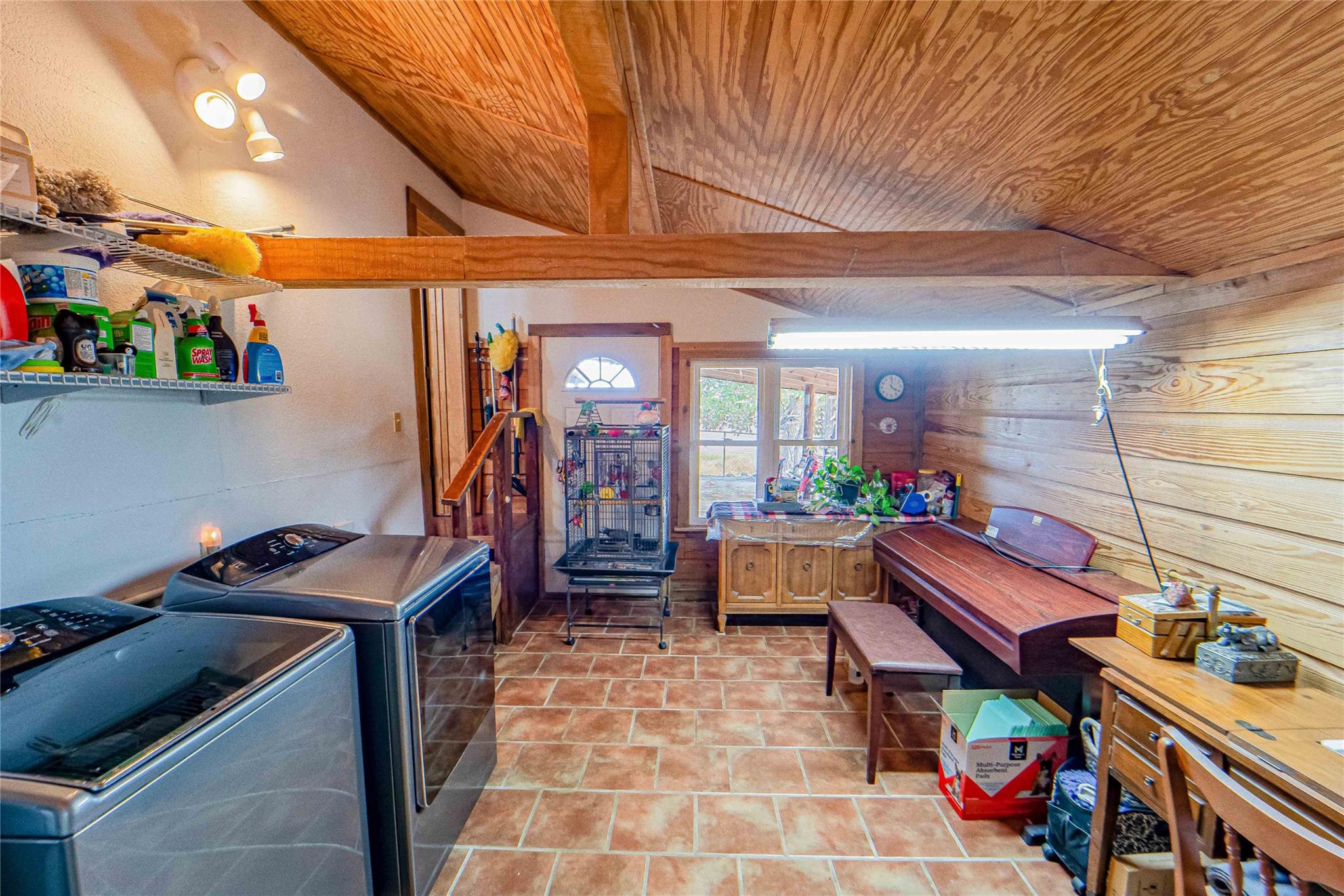 main property photo 19