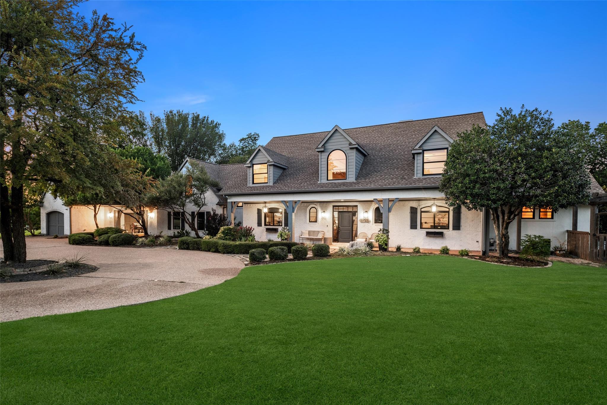 main property photo 2