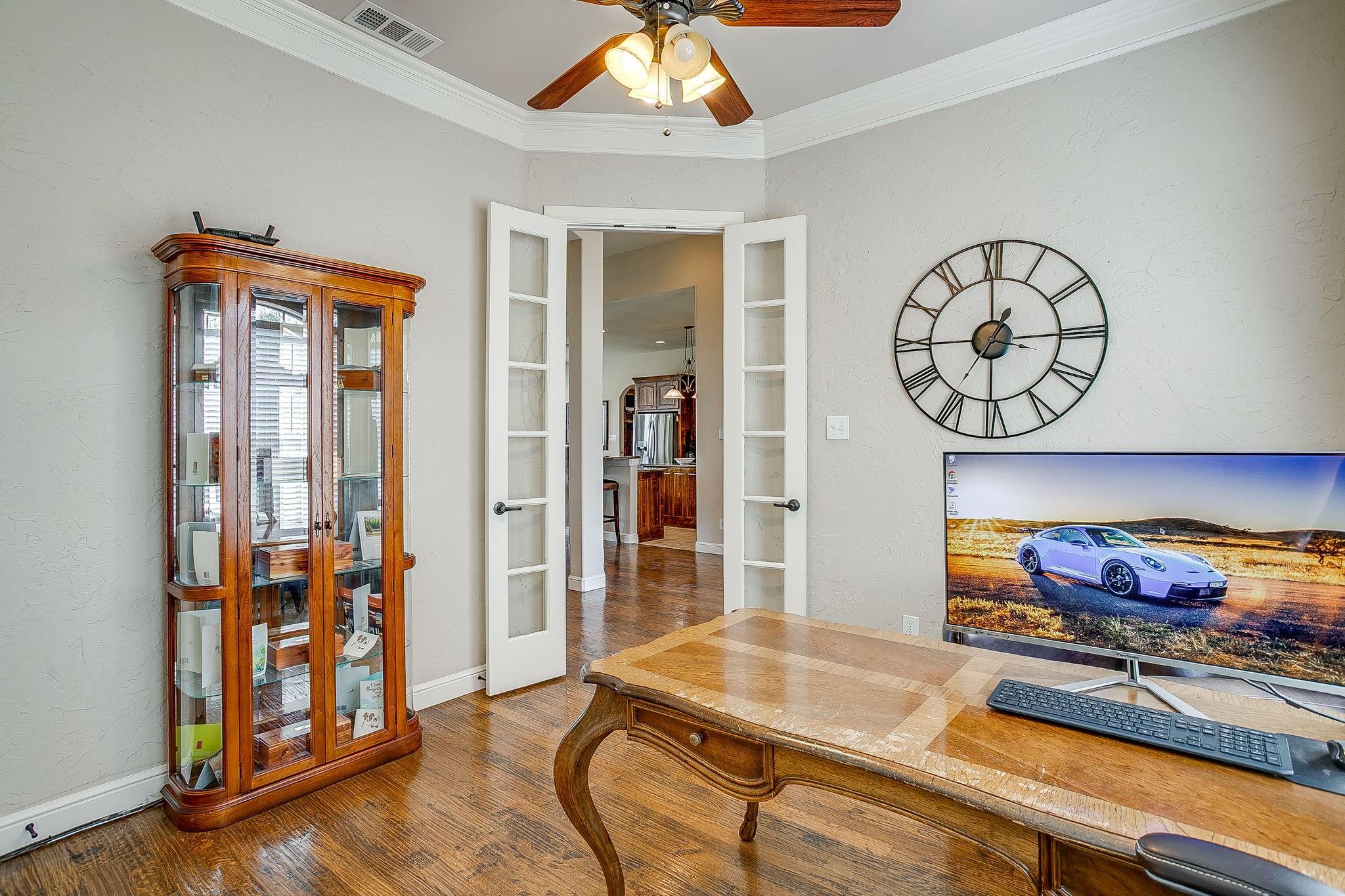 main property photo 19