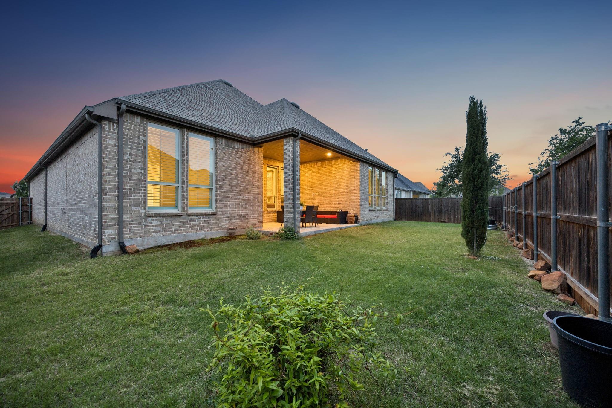 main property photo 26