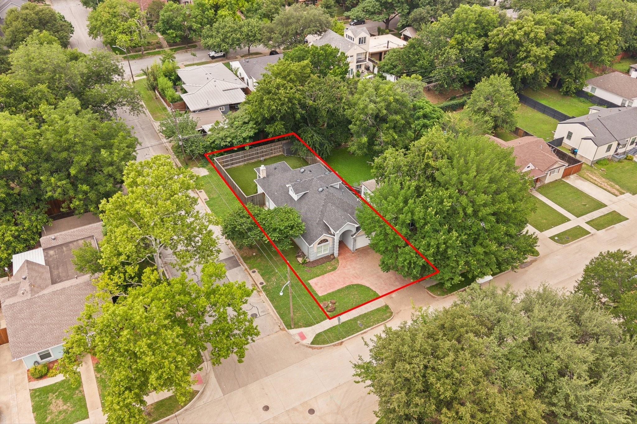 main property photo 37