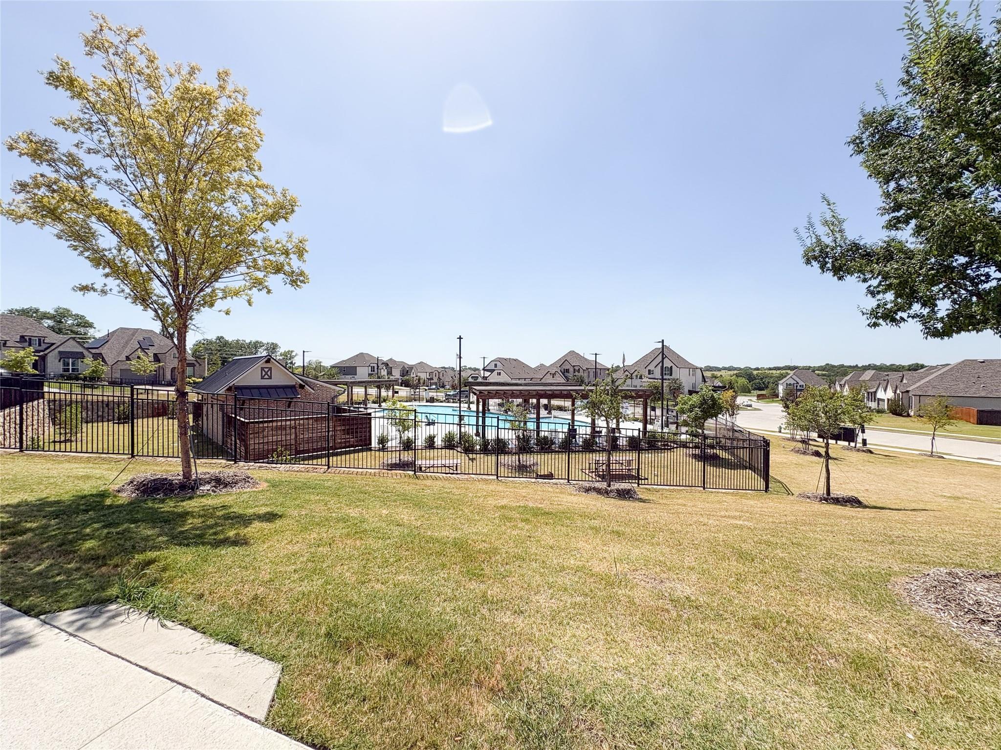 main property photo 37