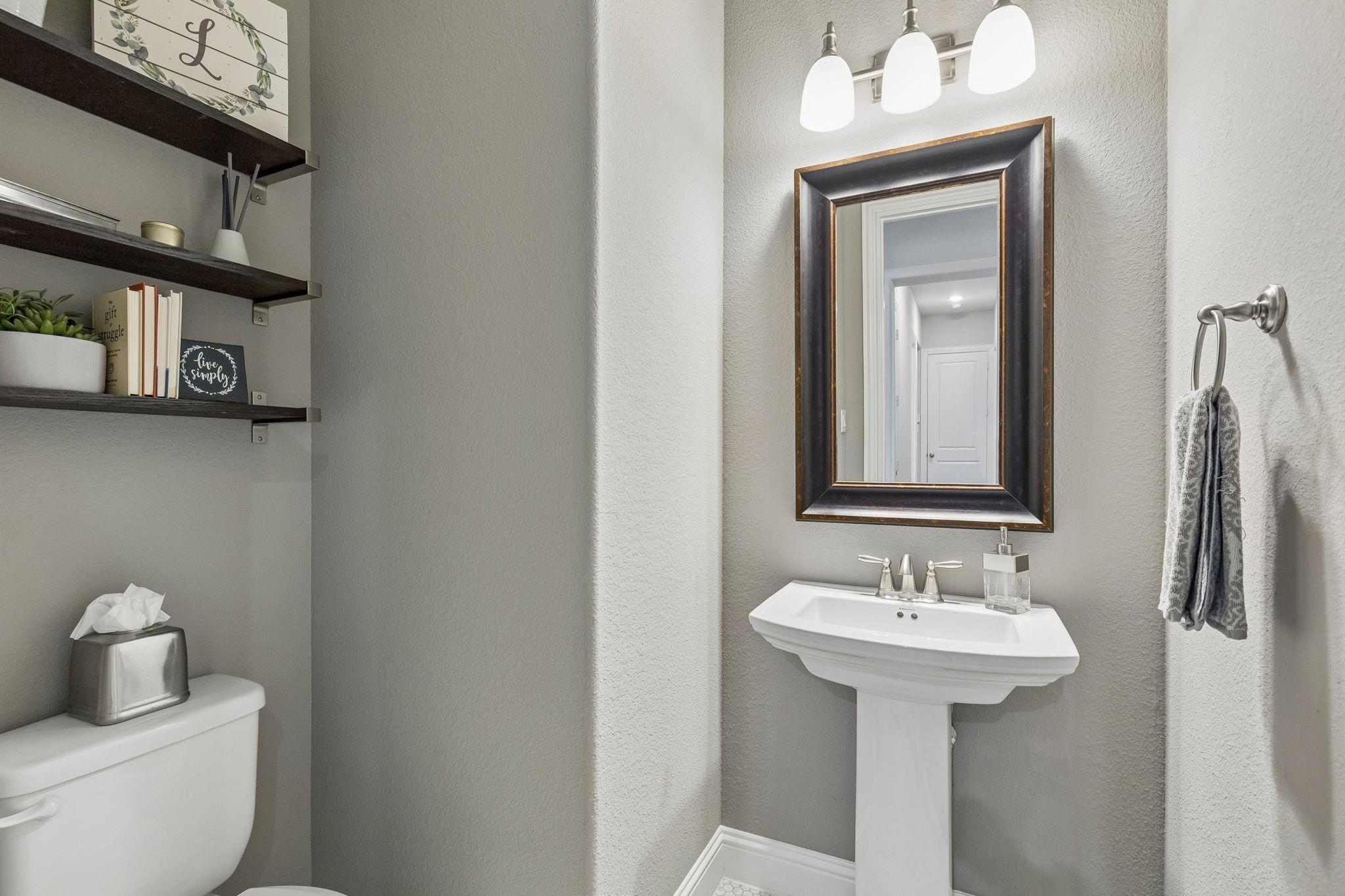 main property photo 15