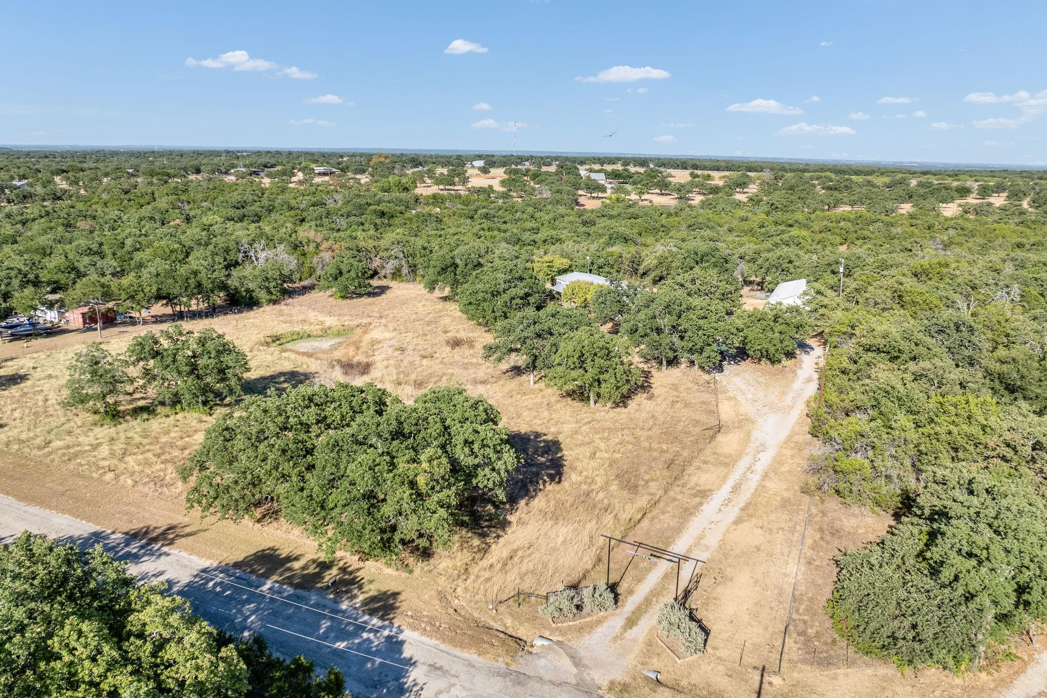 main property photo 34