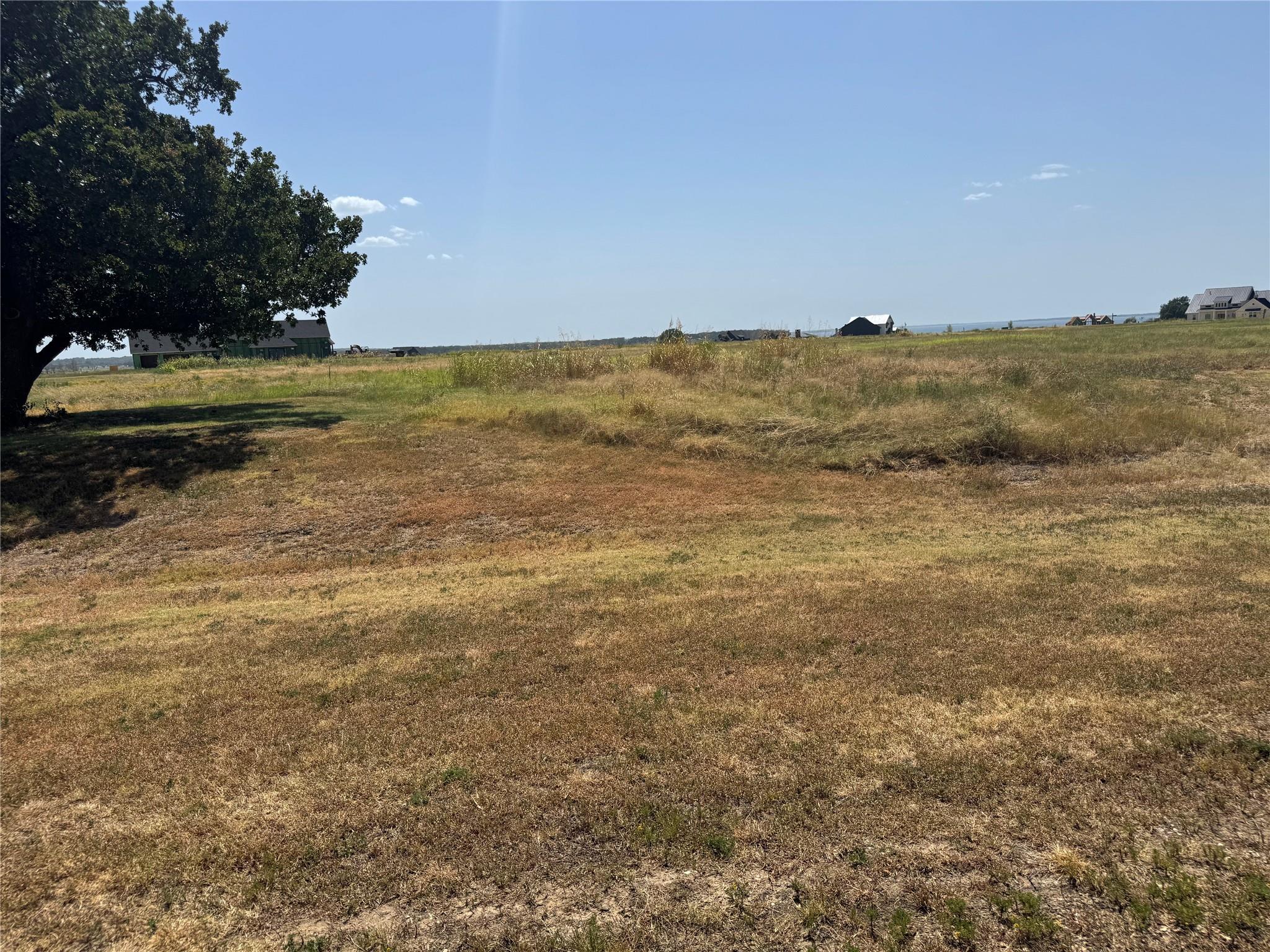 main property photo 11