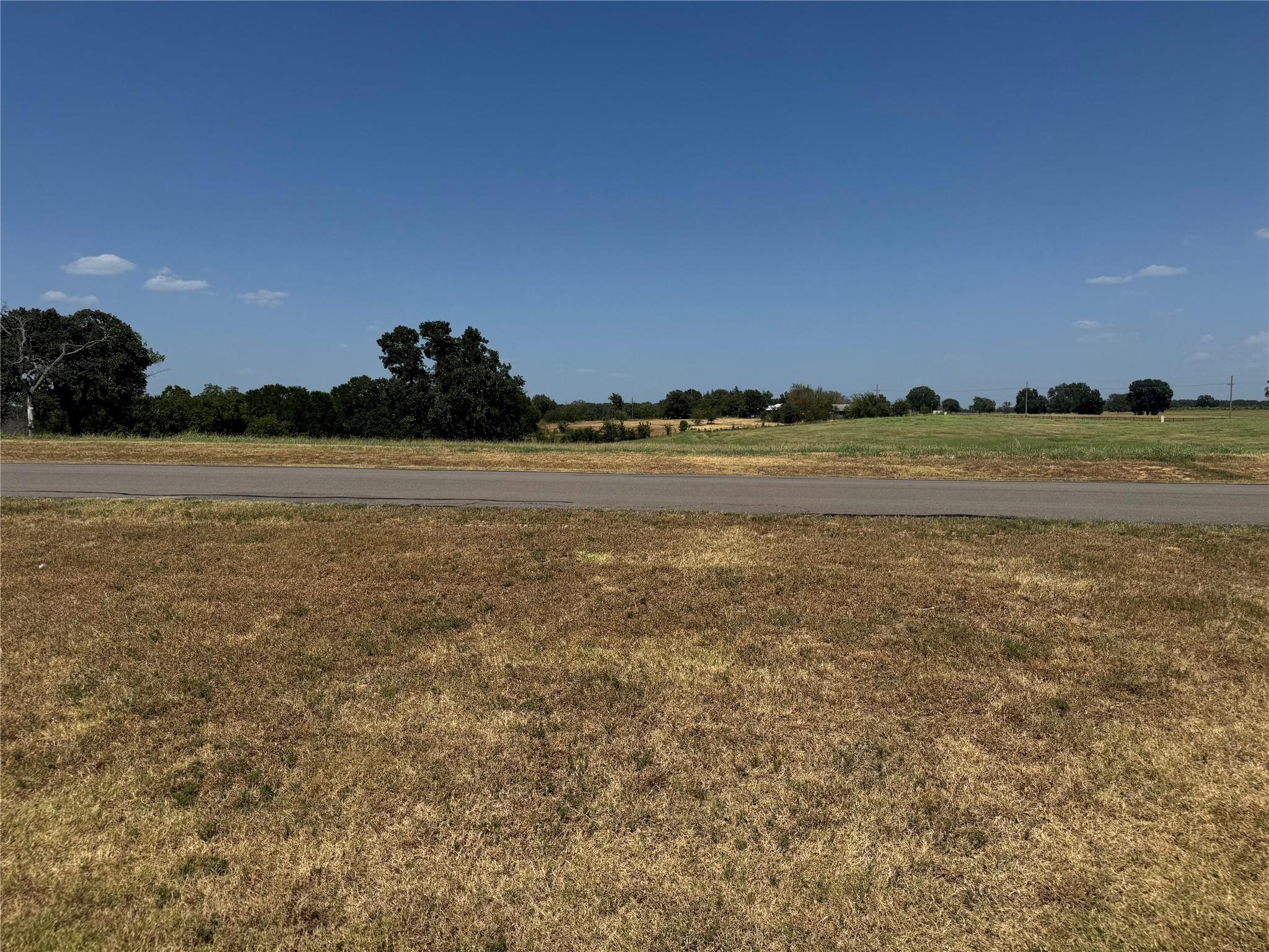 main property photo 4