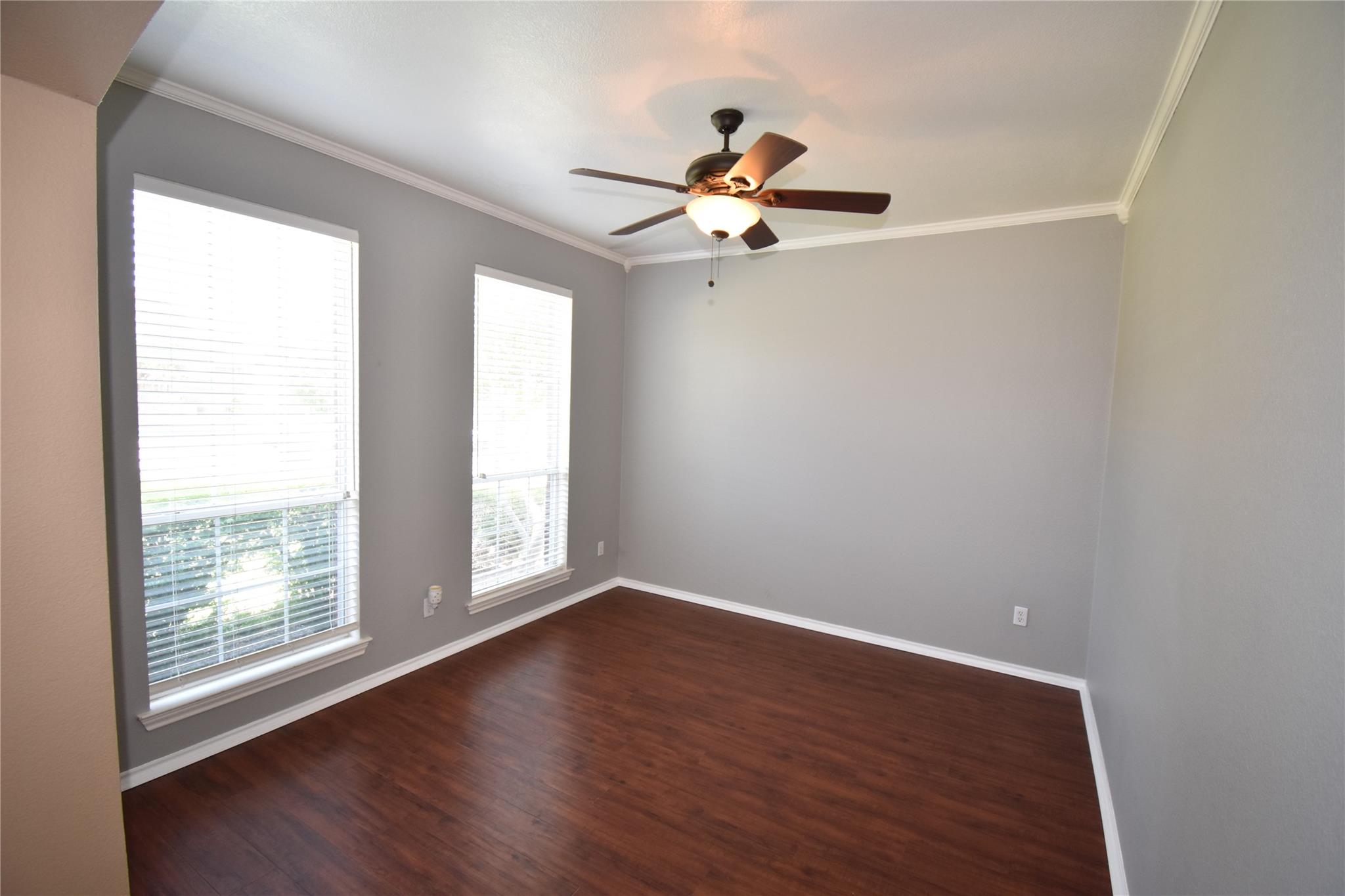 property viewer photo 5