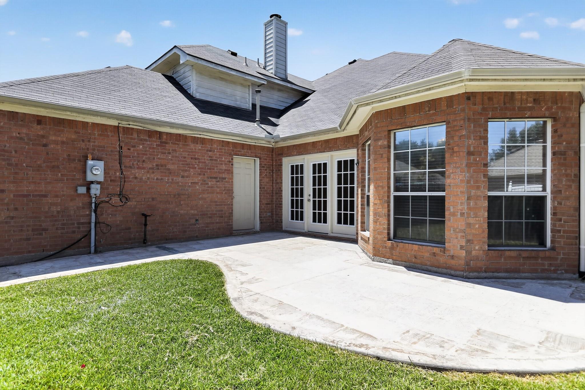main property photo 22