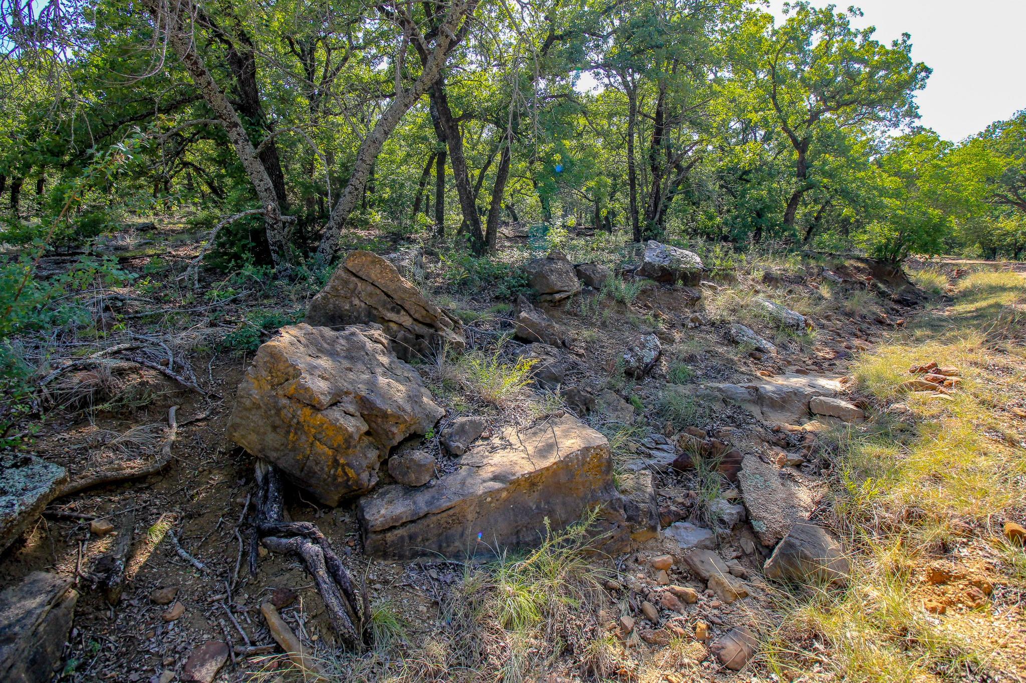 main property photo 24