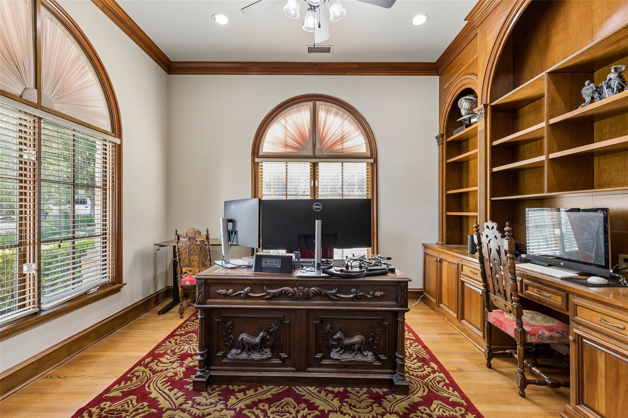 main property photo 13