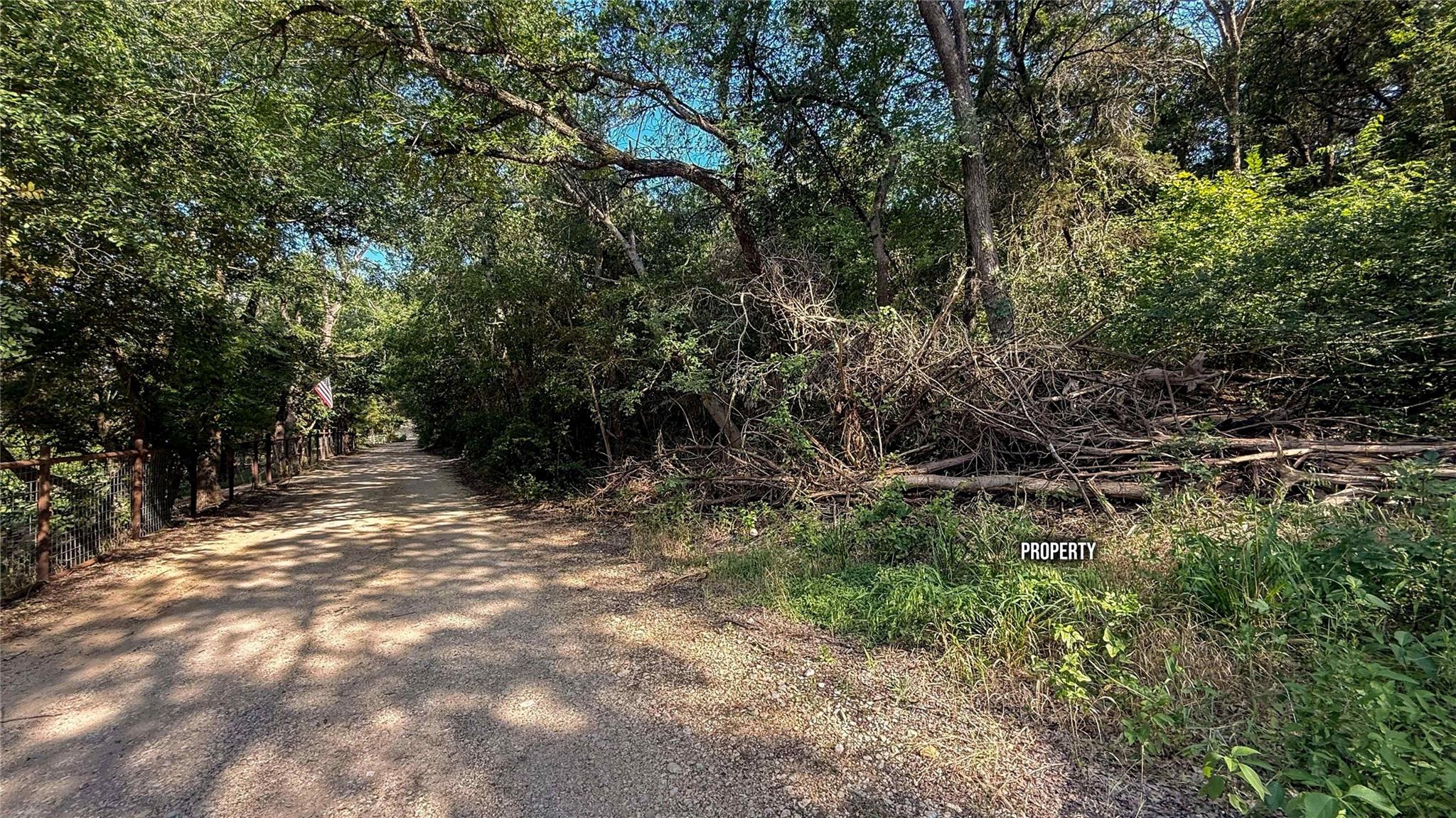 main property photo 15