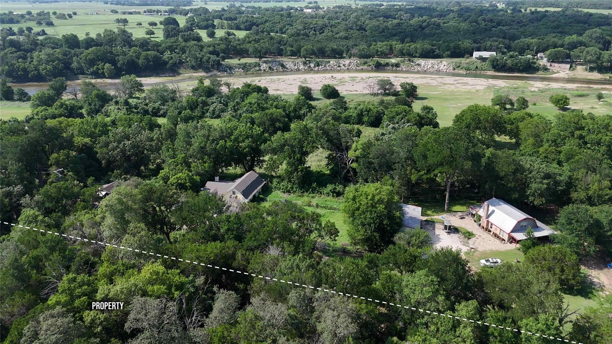 main property photo 27