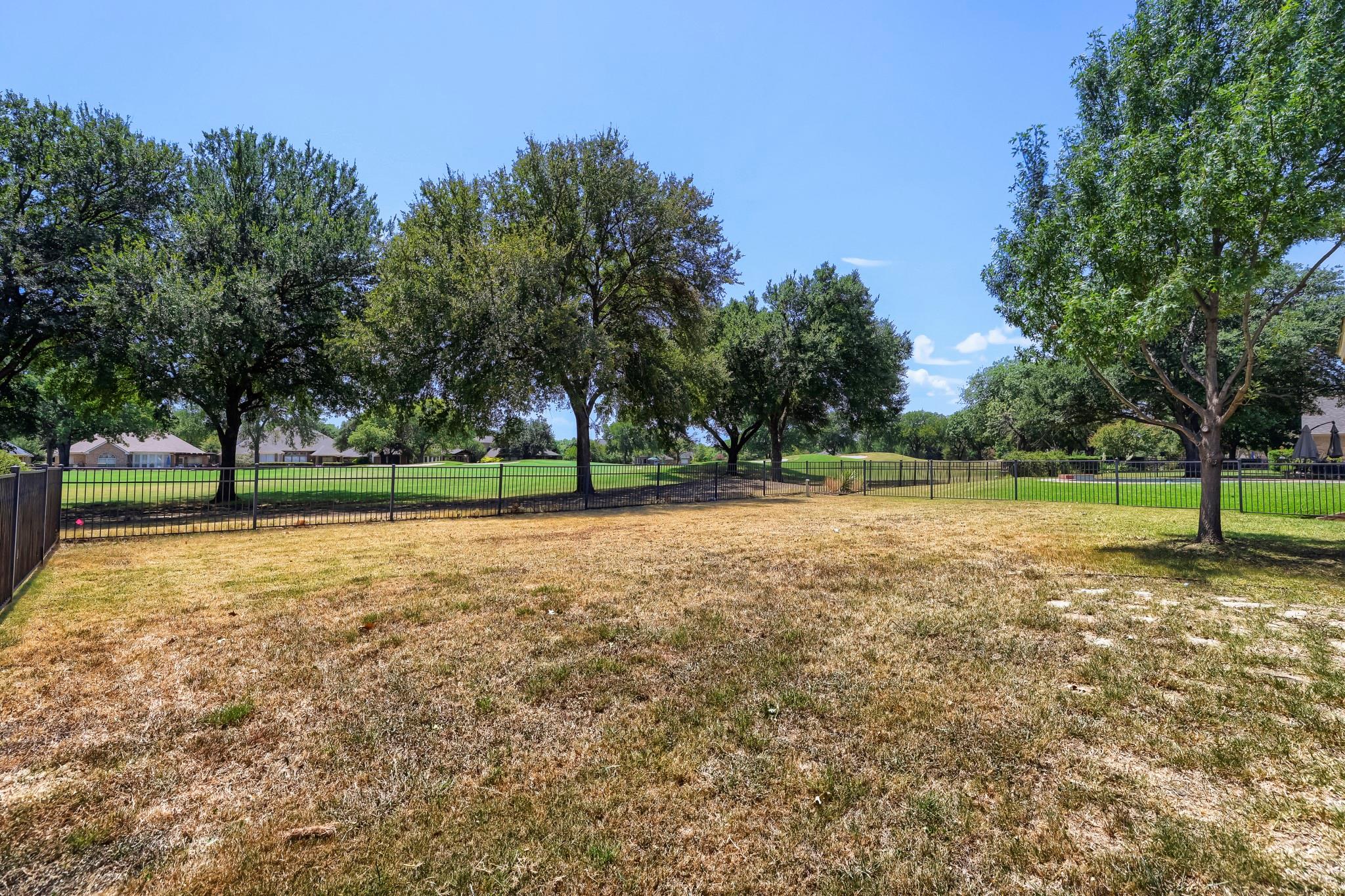 main property photo 27