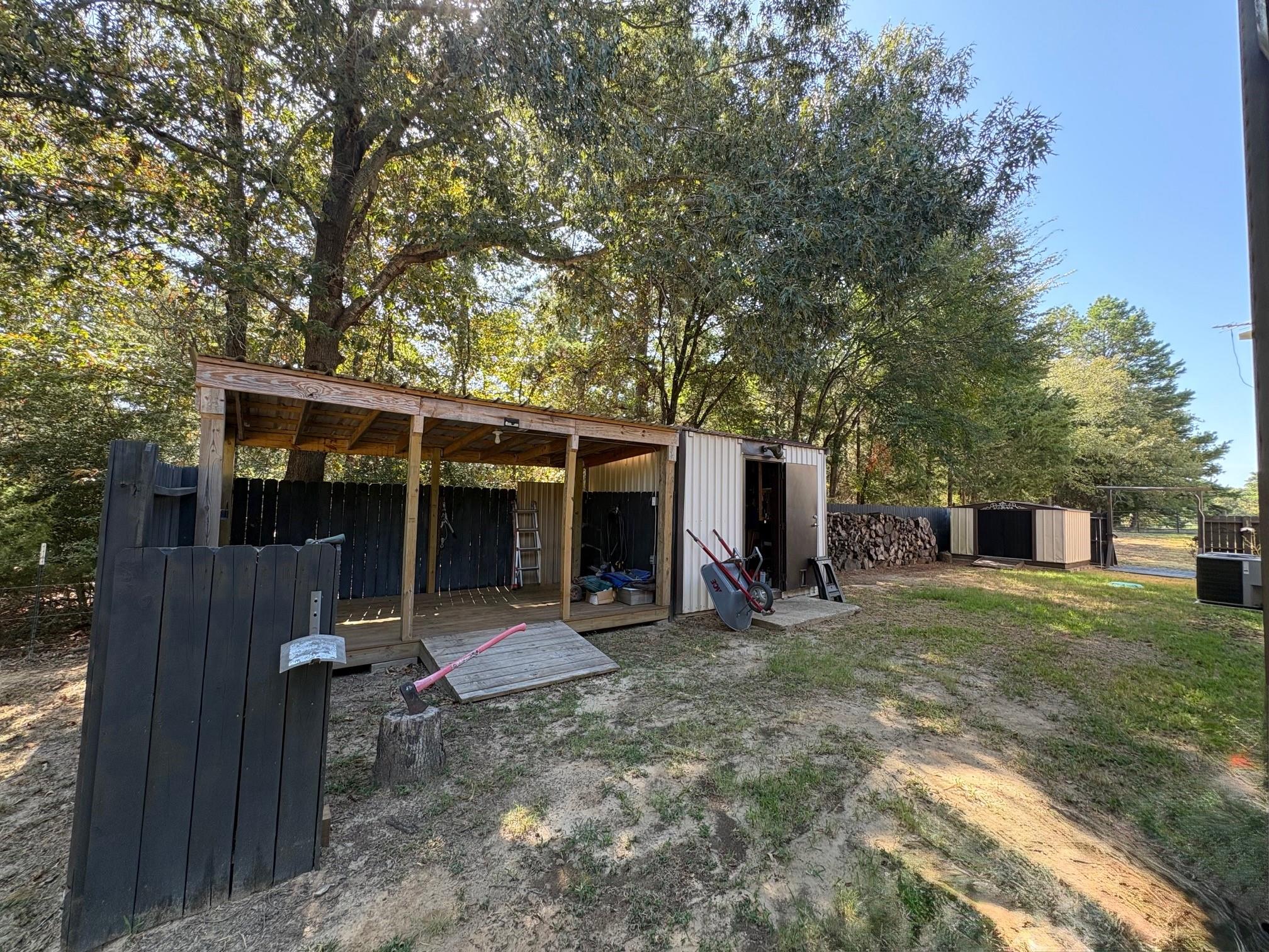 main property photo 22
