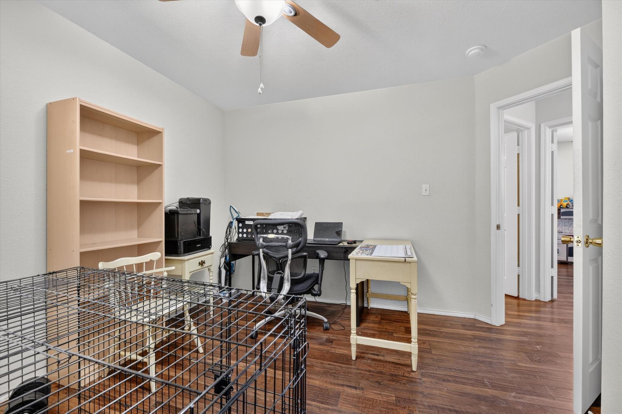 main property photo 28