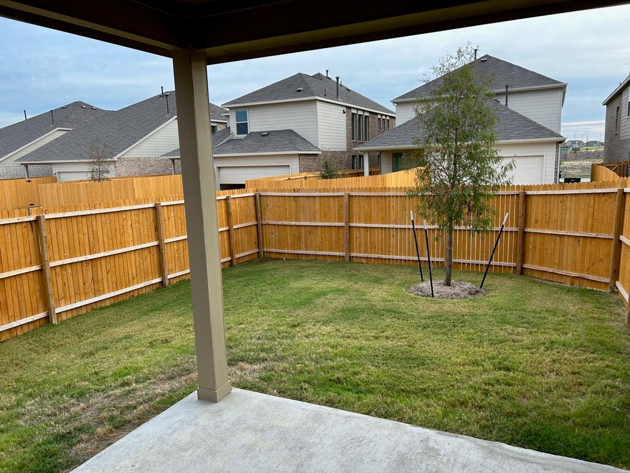 main property photo 20