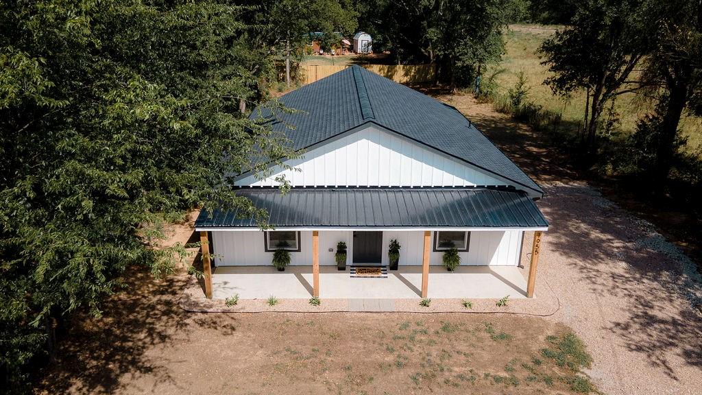 main property photo 38