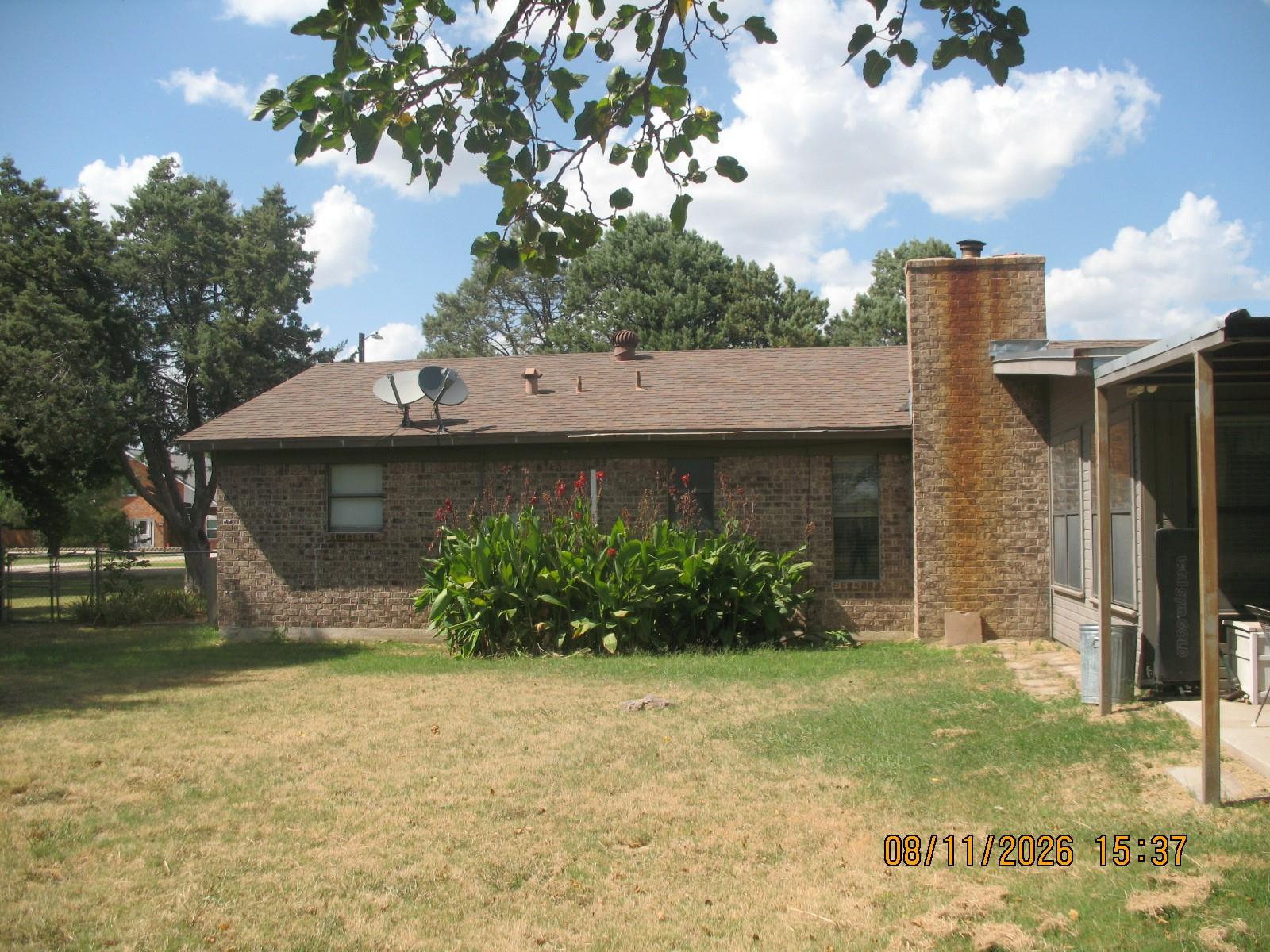 main property photo 10