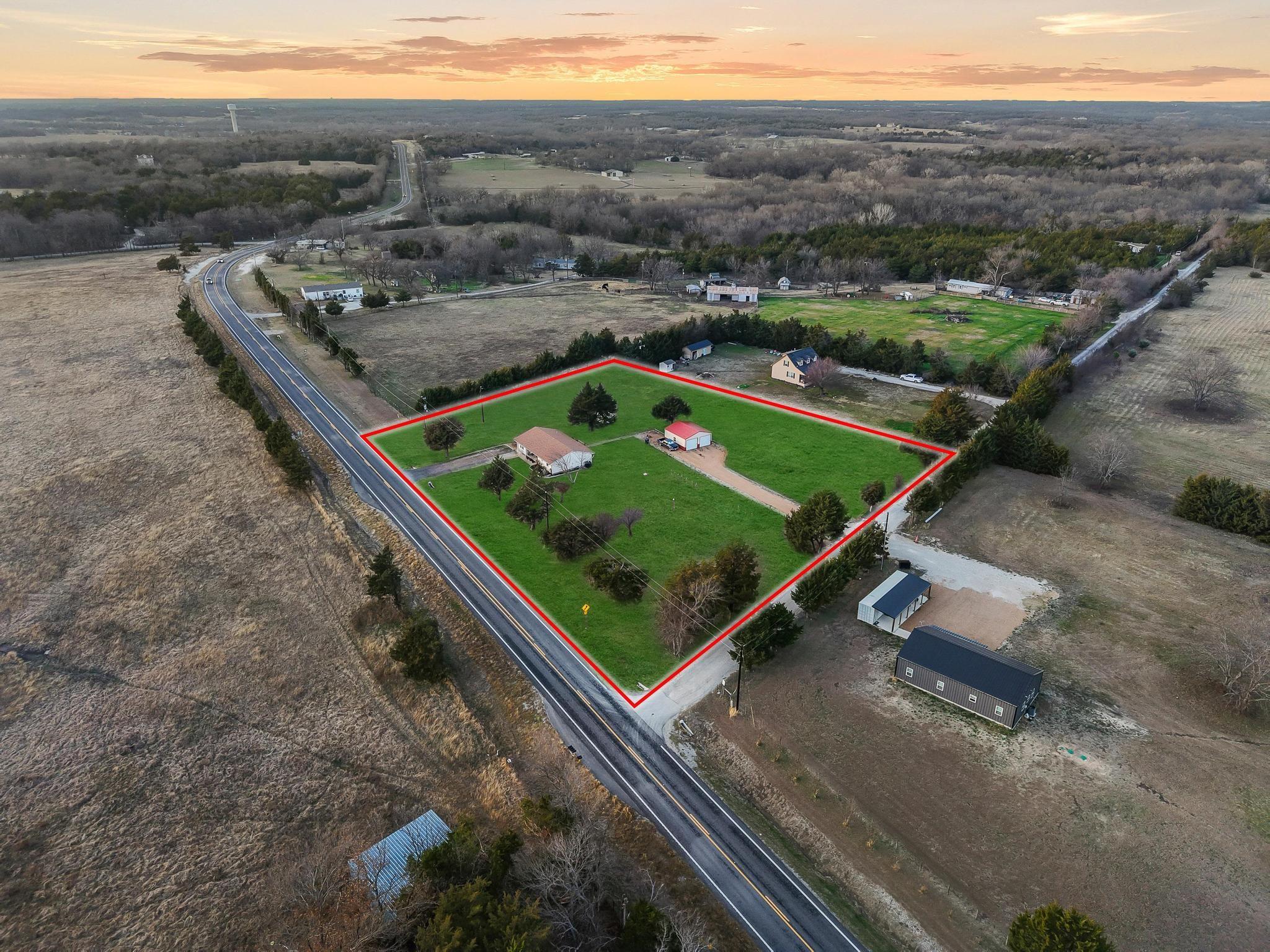 main property photo 35