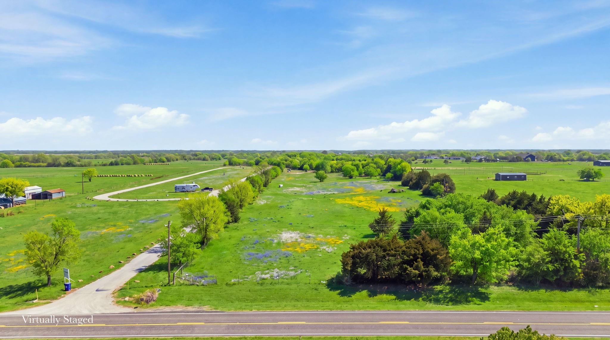 main property photo 10