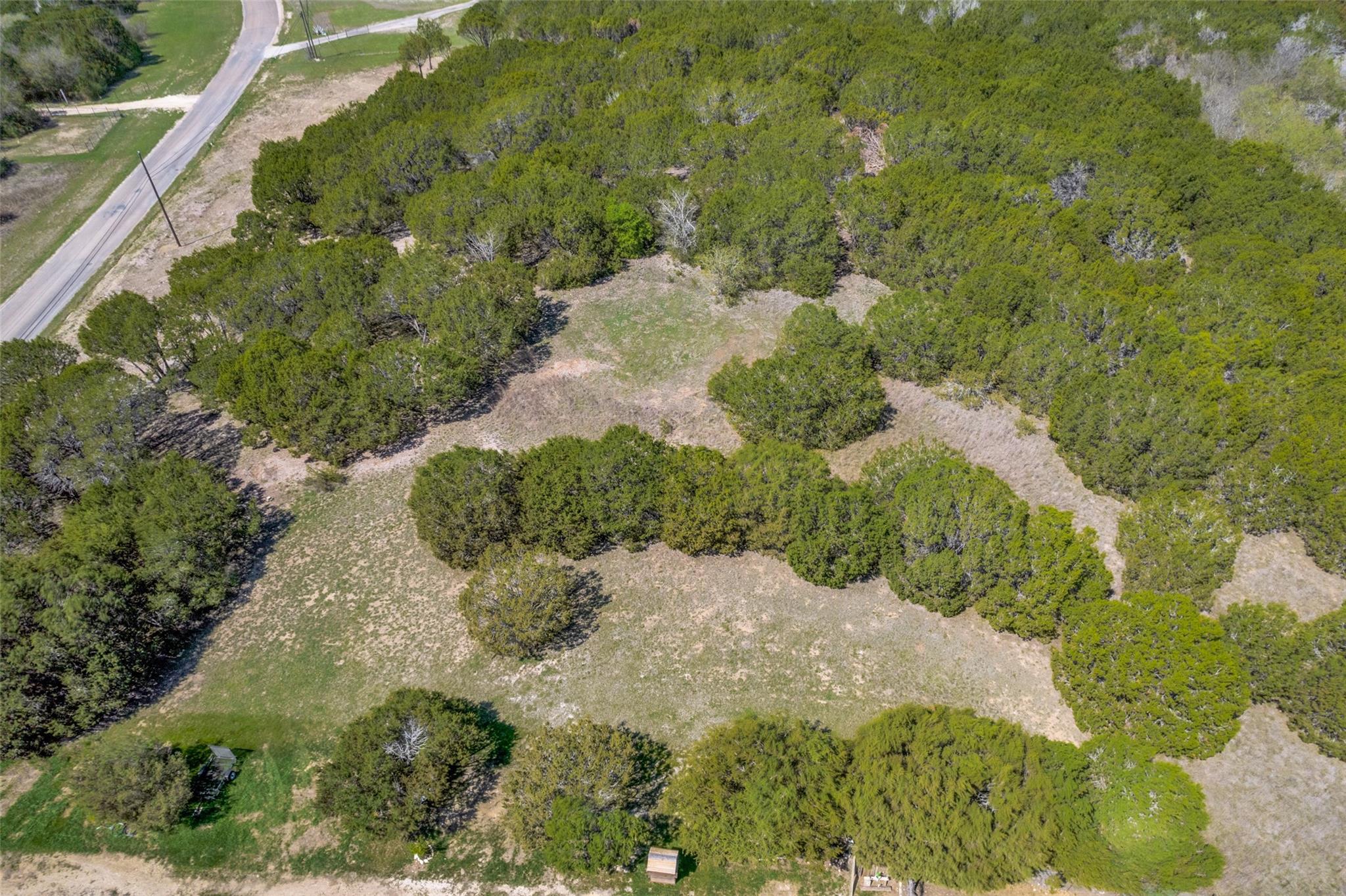 main property photo 11