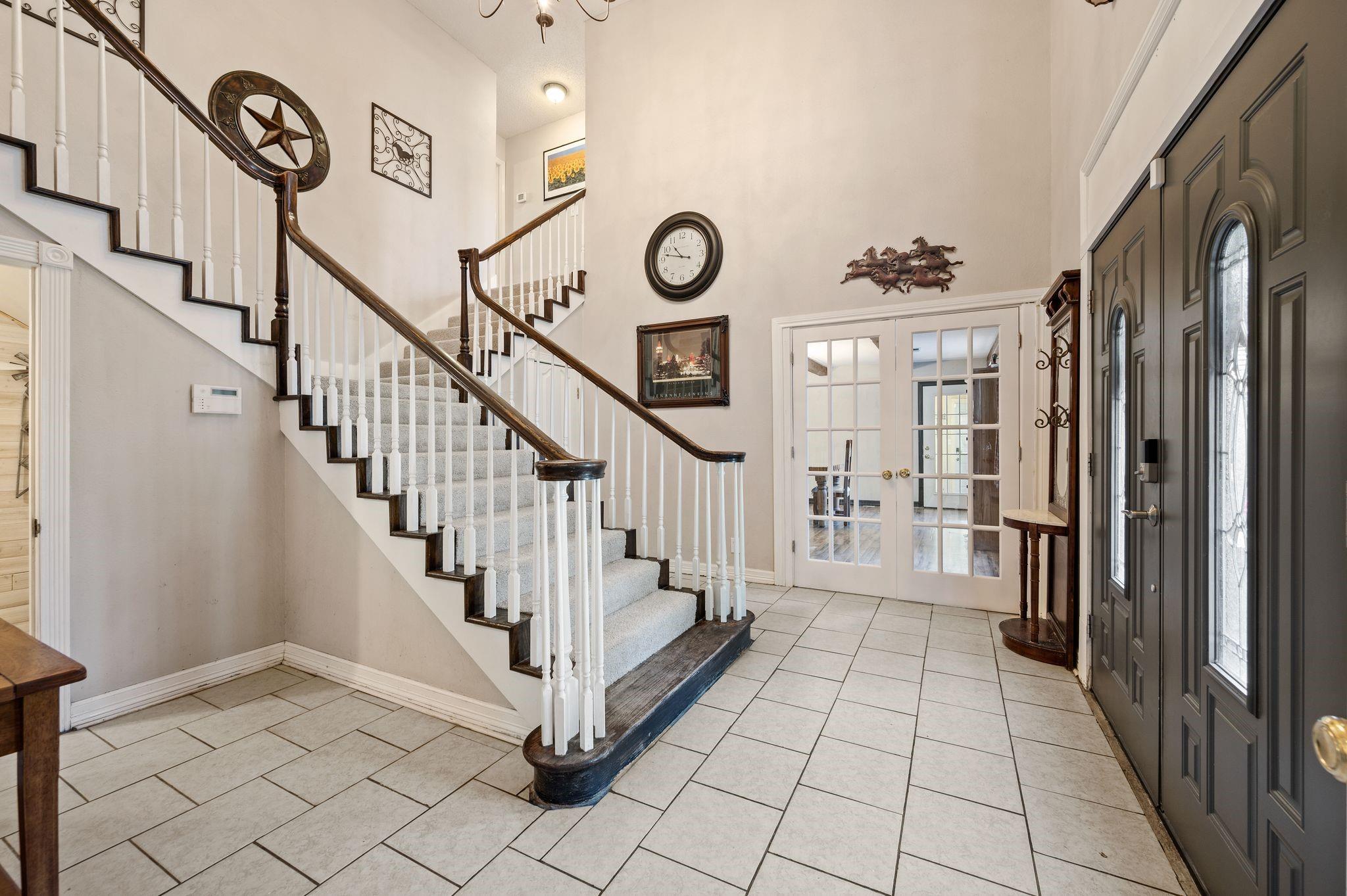 main property photo 19