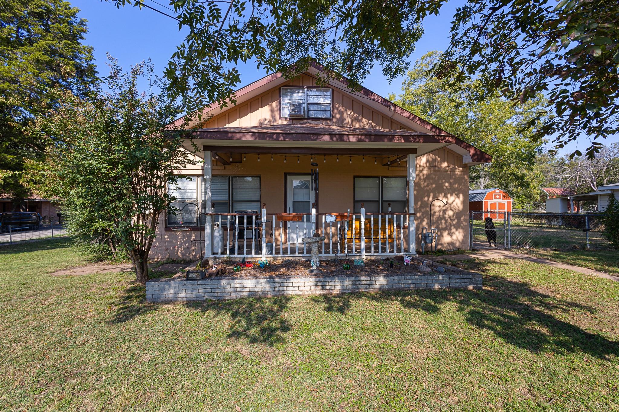 main property photo 23