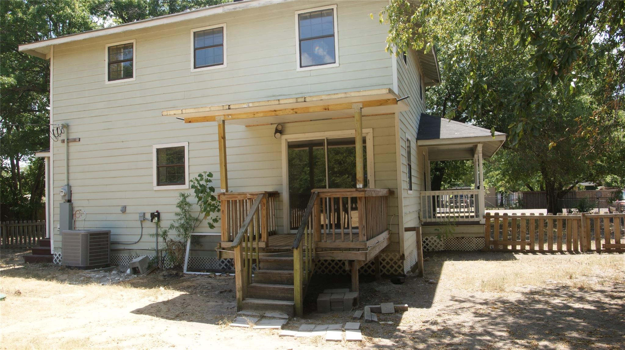 main property photo 21