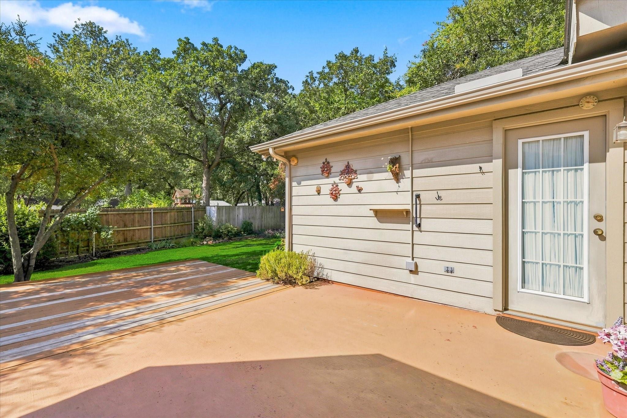 main property photo 20