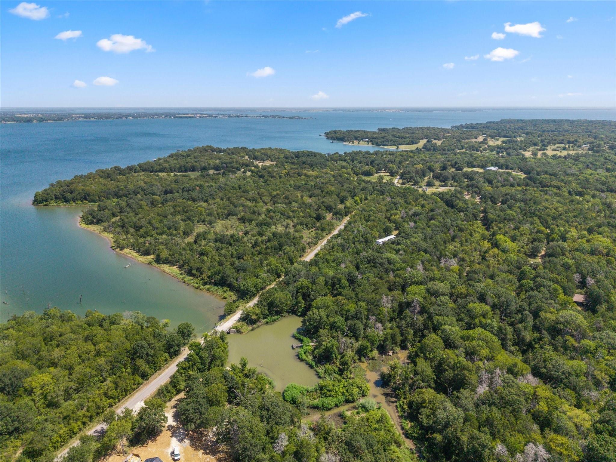 main property photo 19